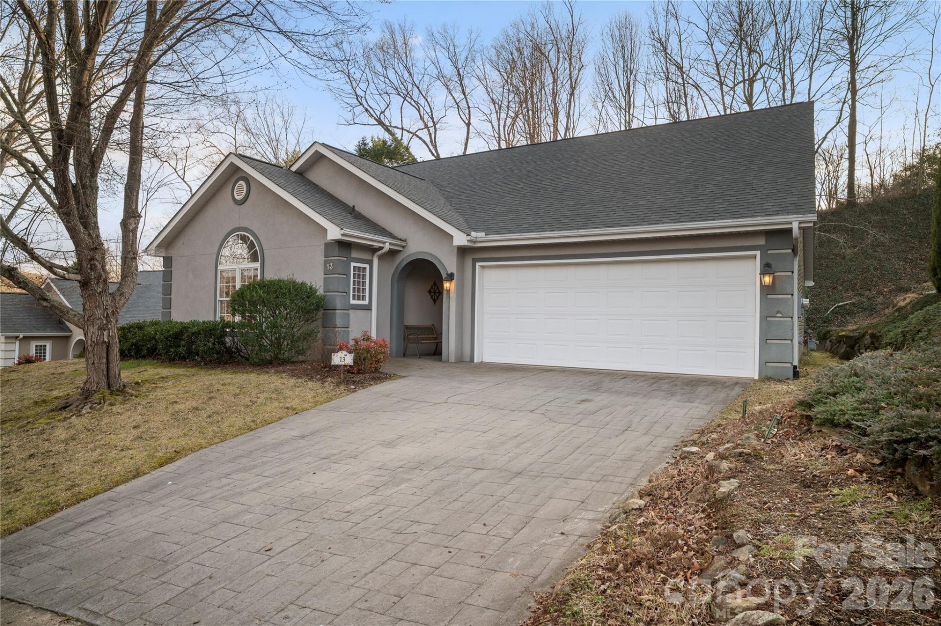 13 Stonebridge Drive - Photo 3