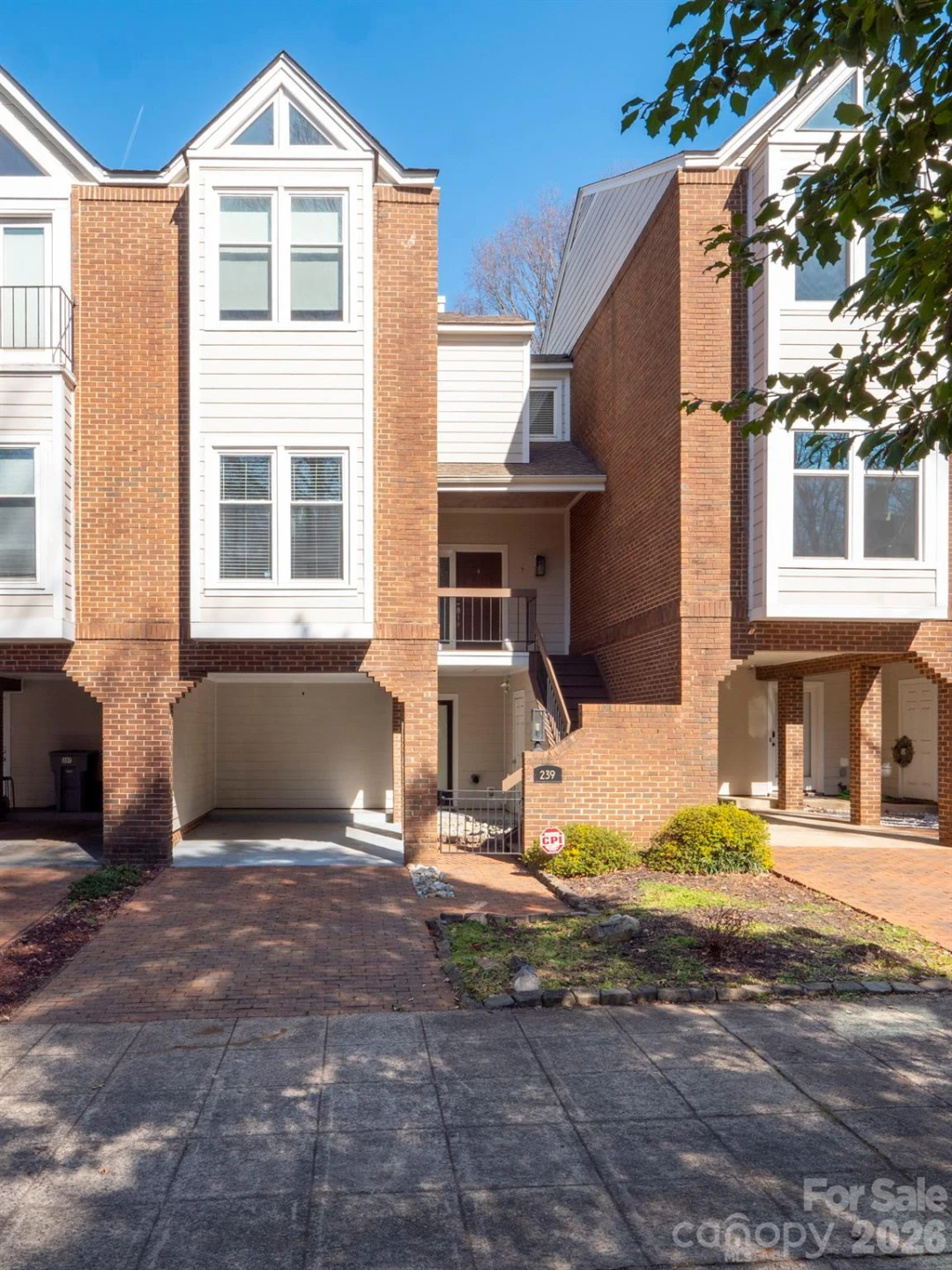 239 Clarkson Street - Photo 30