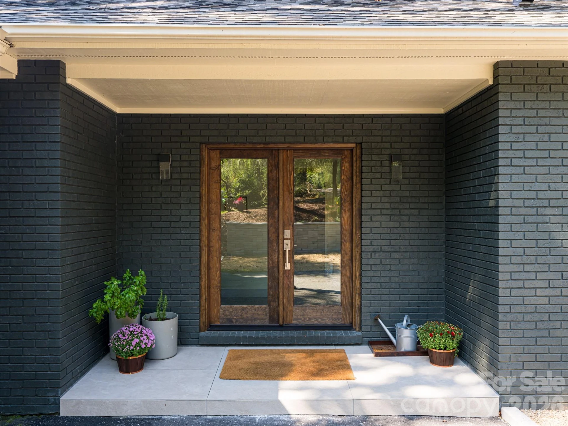 17 Beaverdam Court - Photo 2