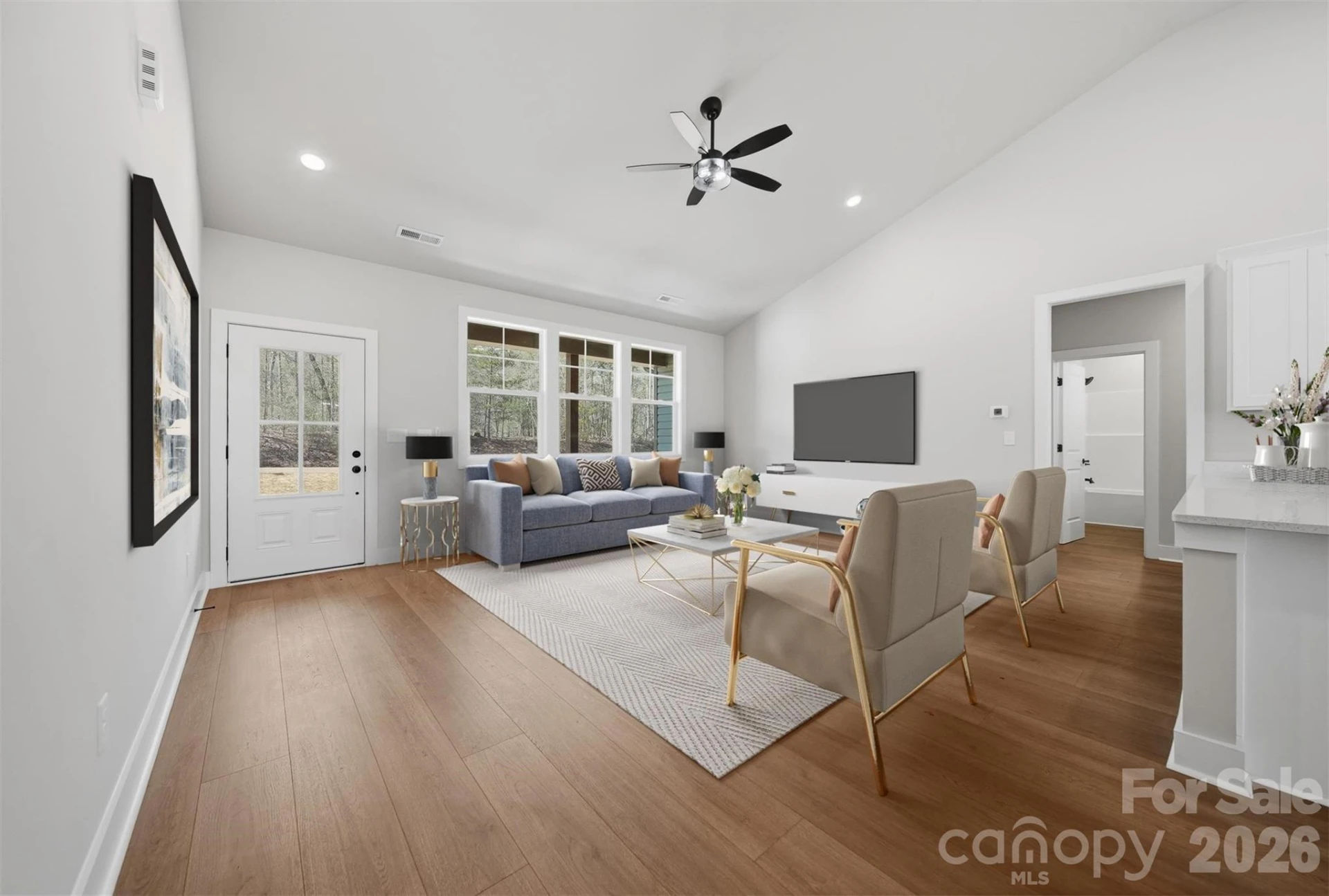 2426 Kimberly Avenue - Photo 4