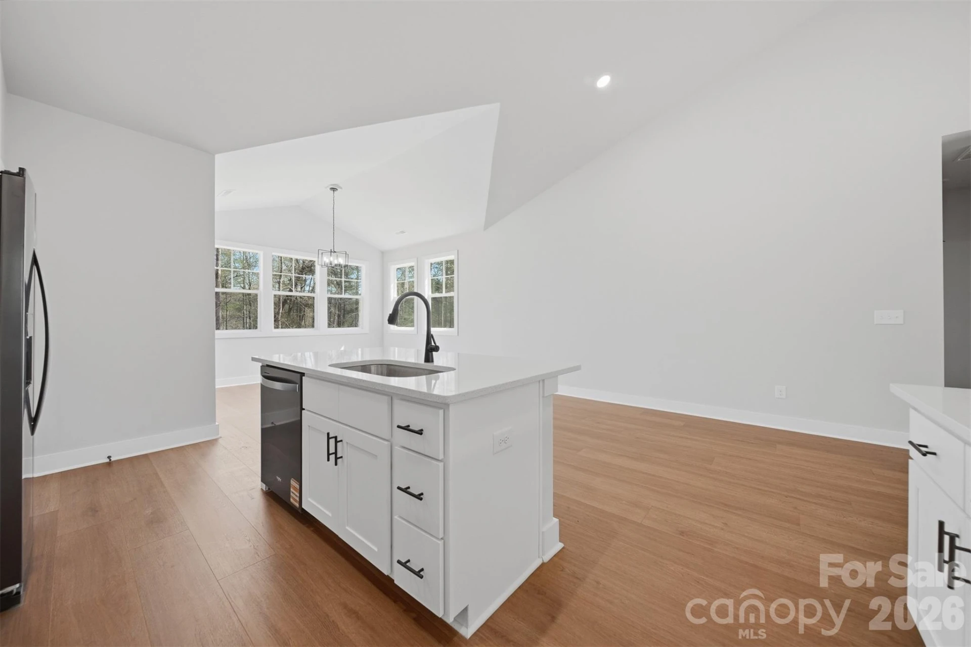 2426 Kimberly Avenue - Photo 35