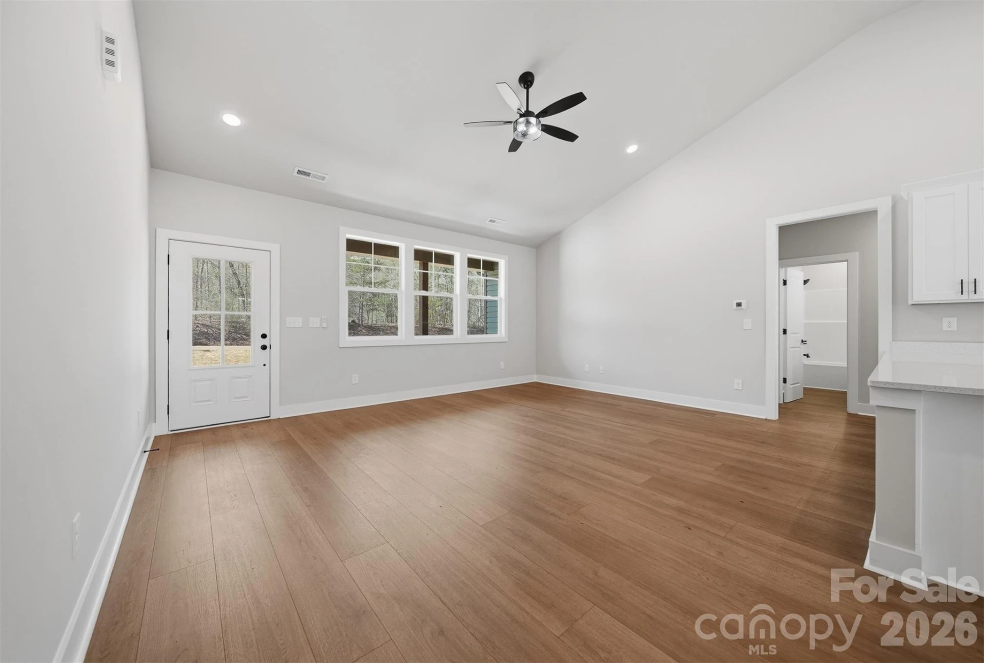 2426 Kimberly Avenue - Photo 39