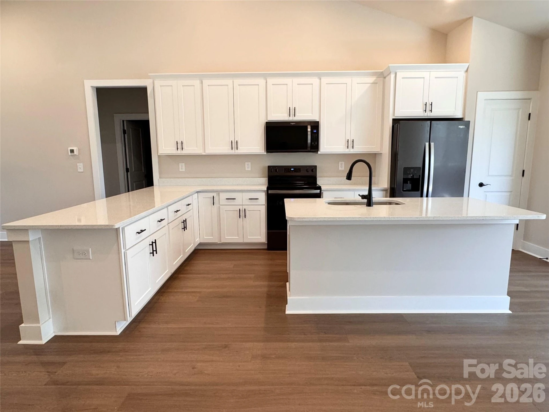 2426 Kimberly Avenue - Photo 8