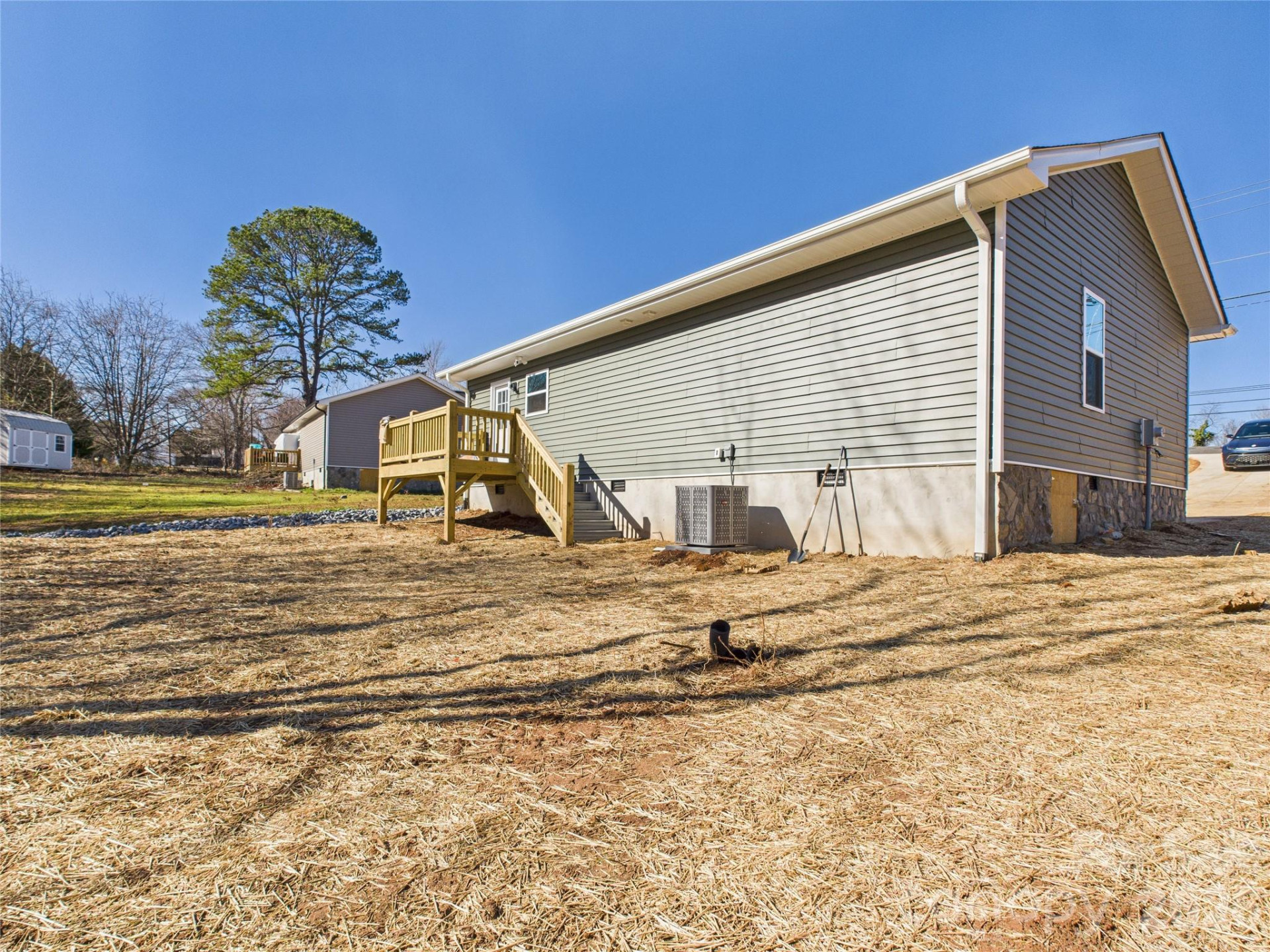 2960 US 70 Highway - Photo 8