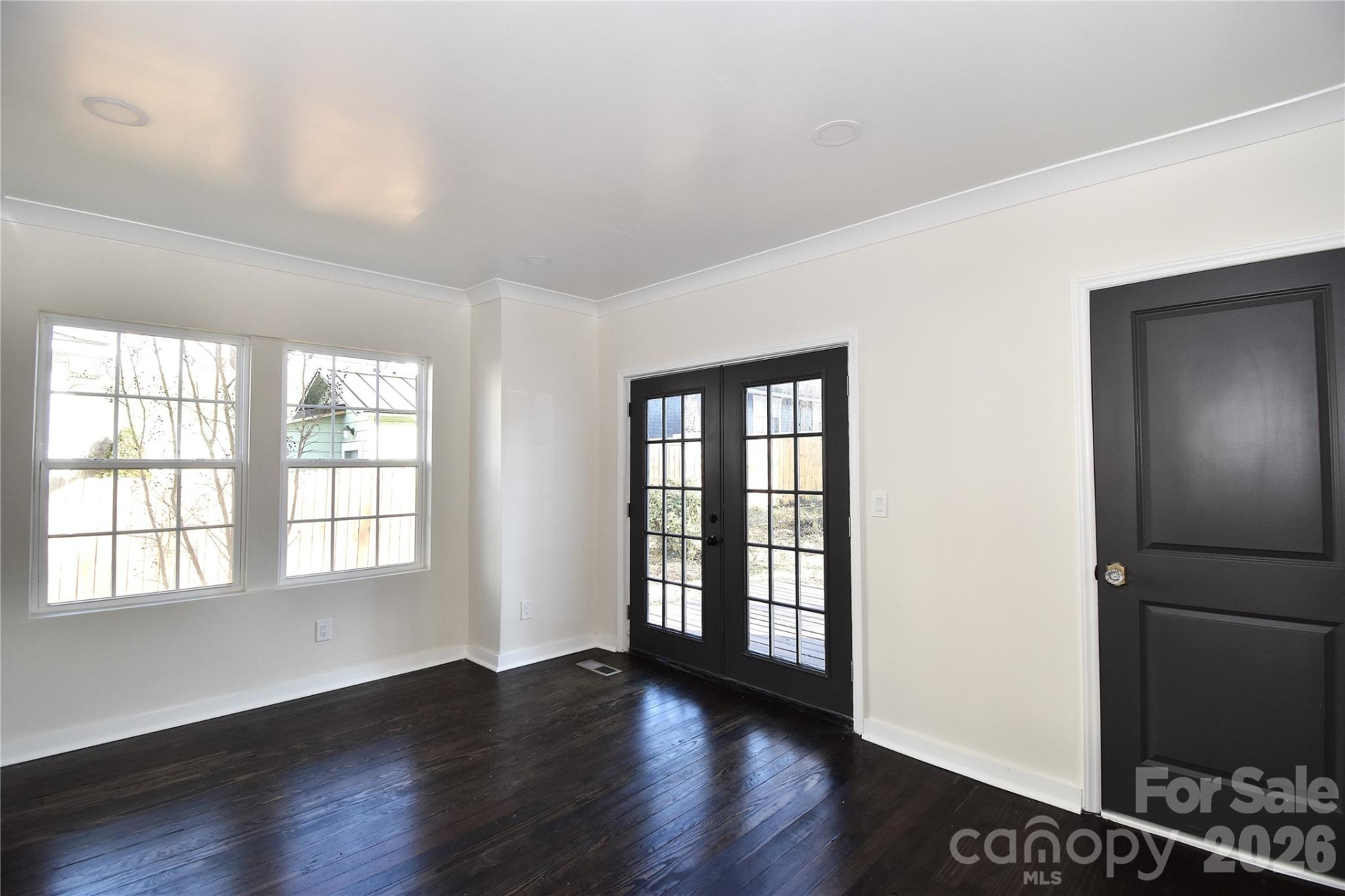 131 Woodrow Avenue - Photo 15