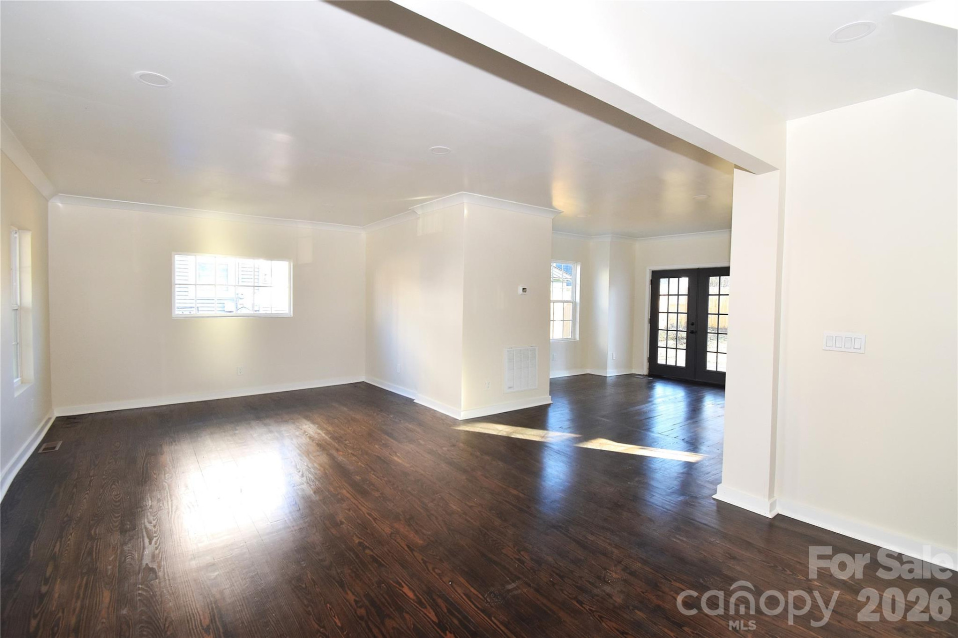 131 Woodrow Avenue - Photo 7
