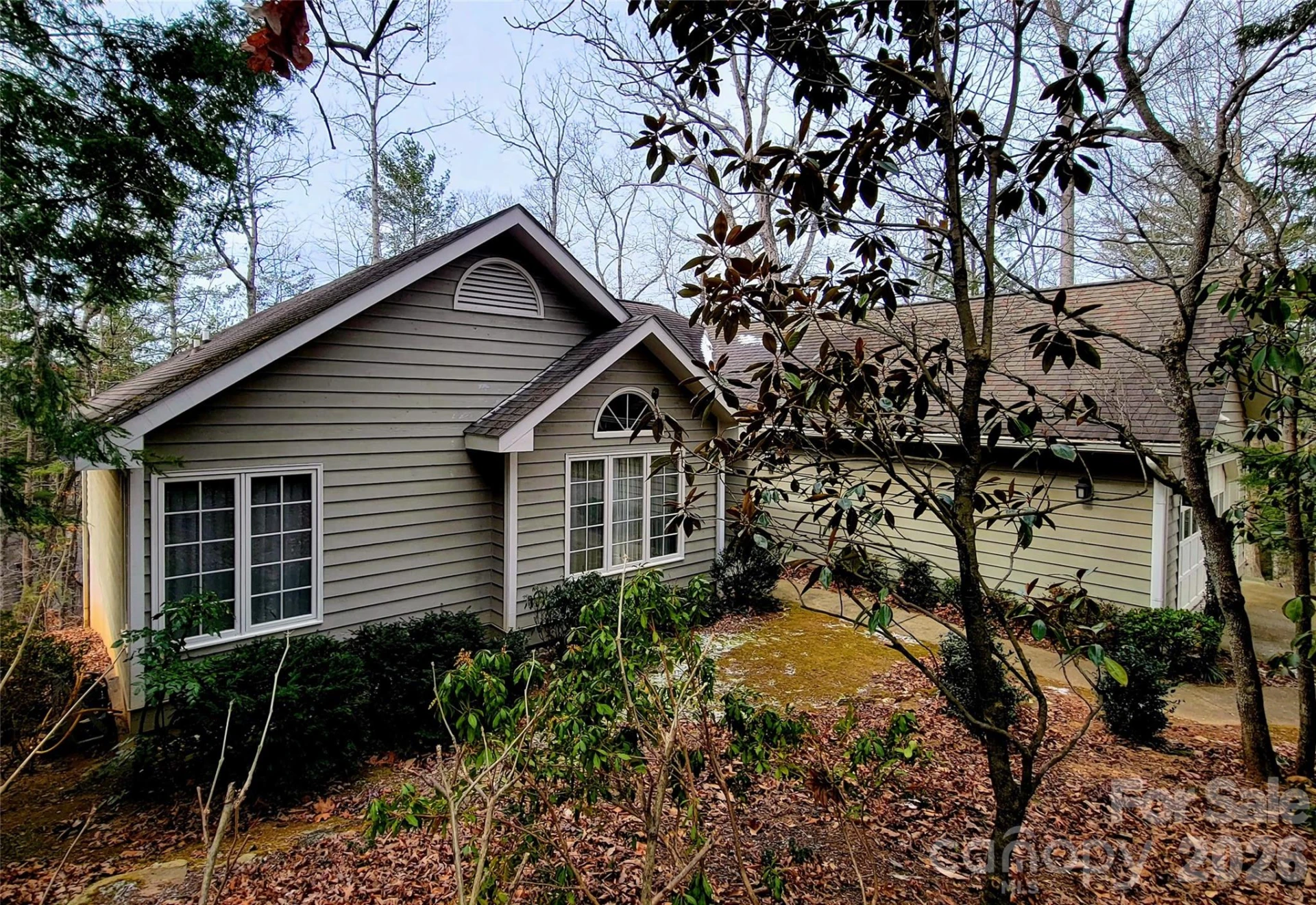 27 Cedar Summit Road