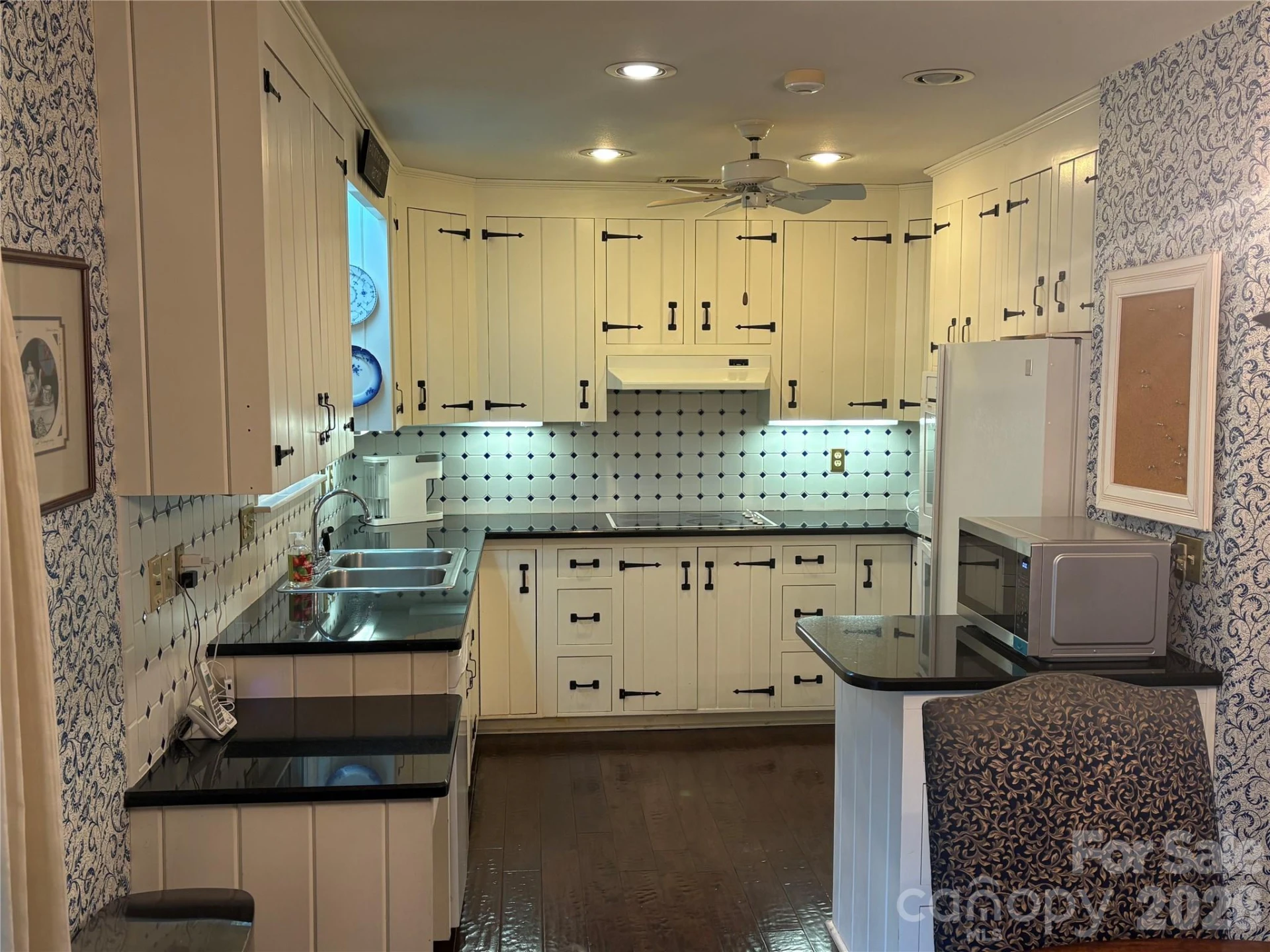 84 Wood Lily Drive - Photo 5