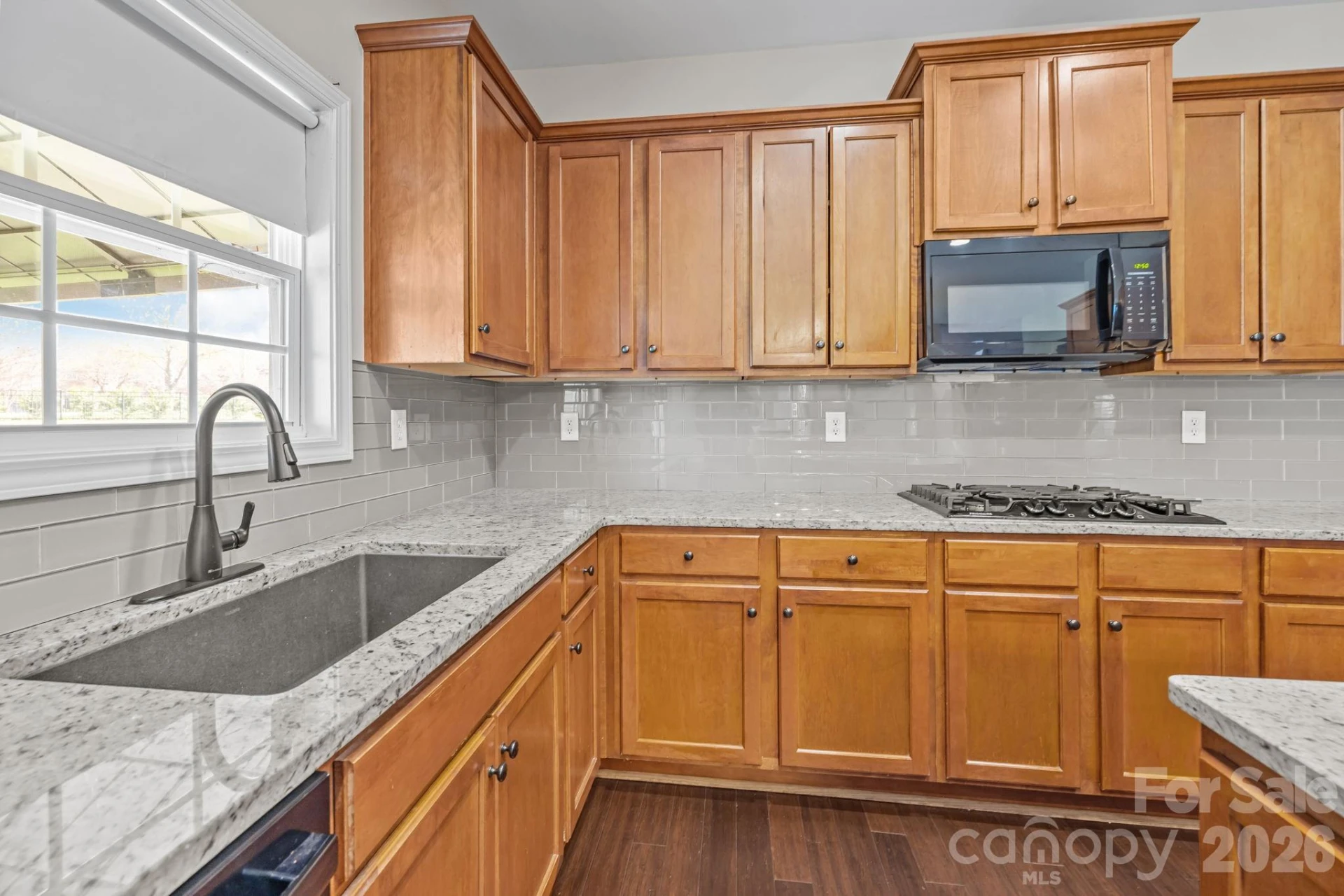 6226 Hermsley Road - Photo 16