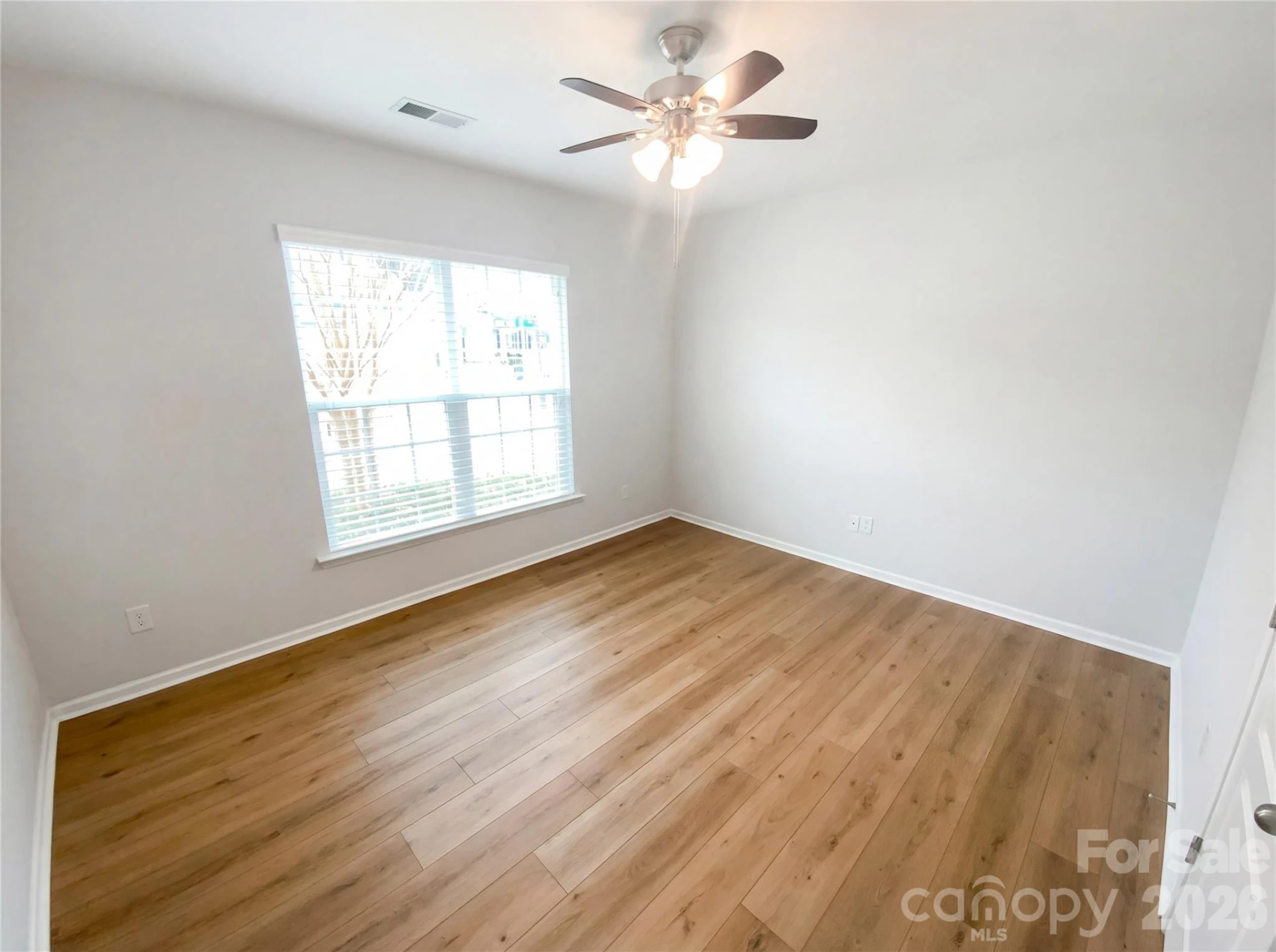 200 Sweet Briar Drive - Photo 8
