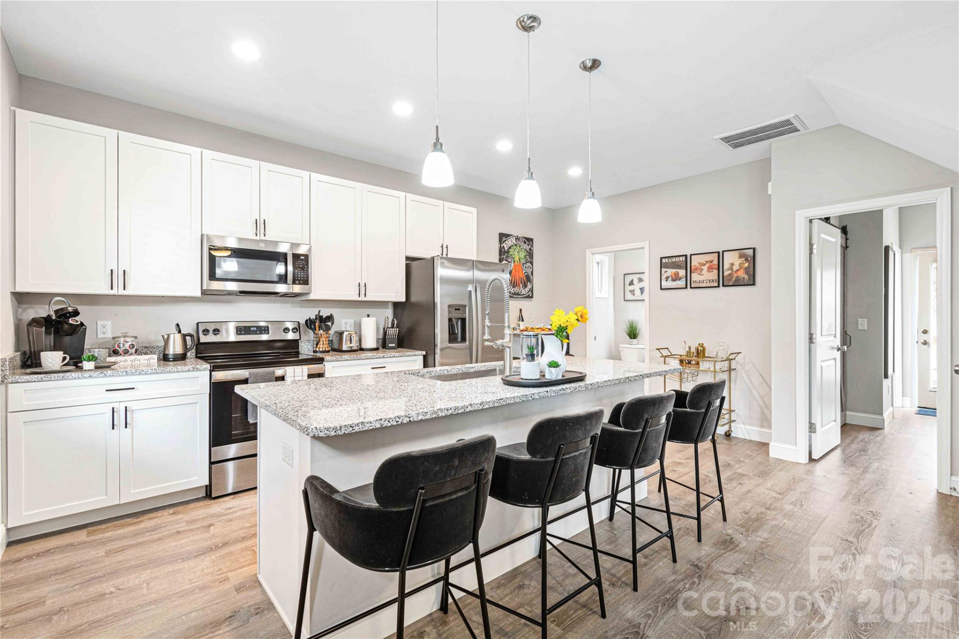 22 Daniel Road - Photo 2