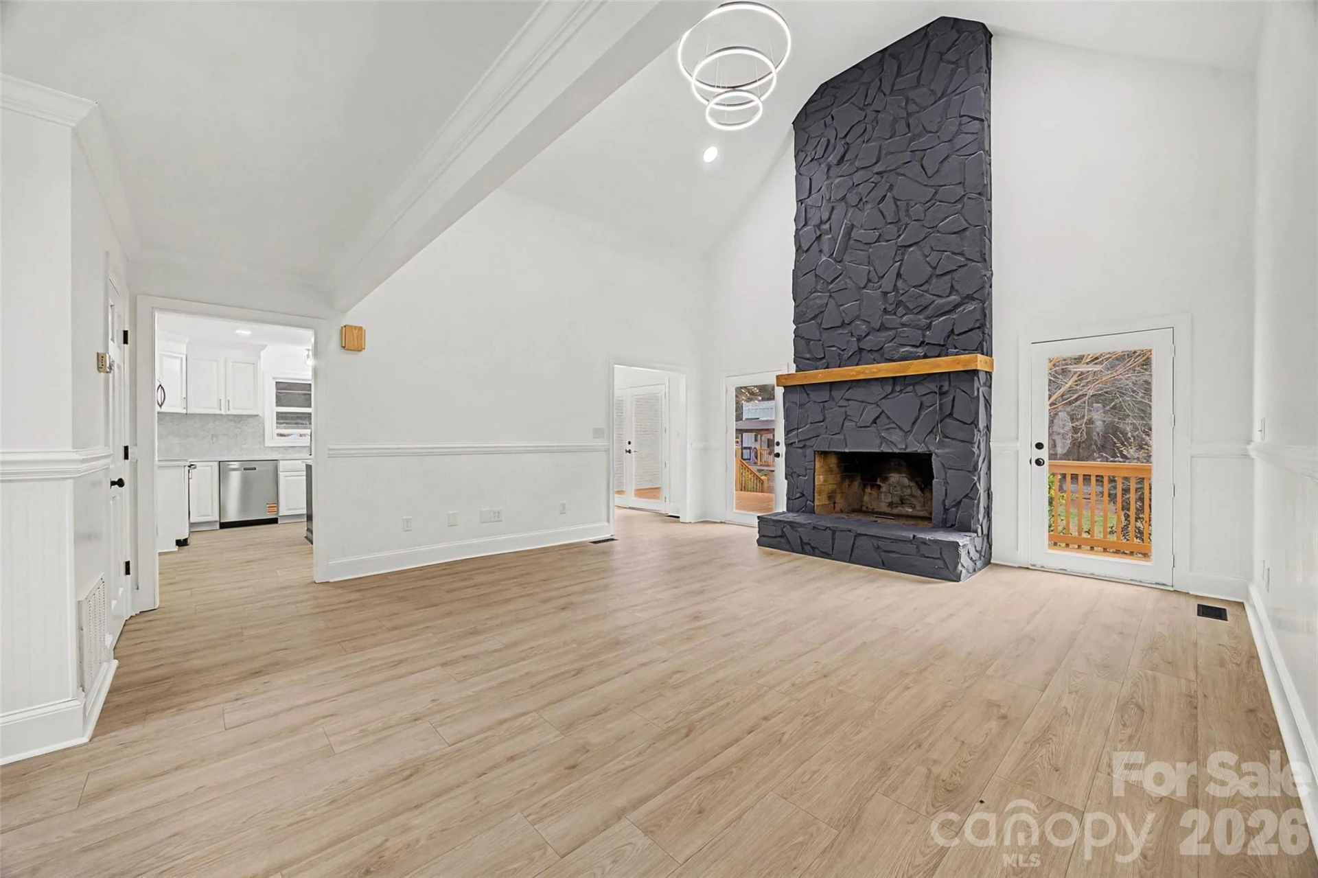 4912 York Highway - Photo 6