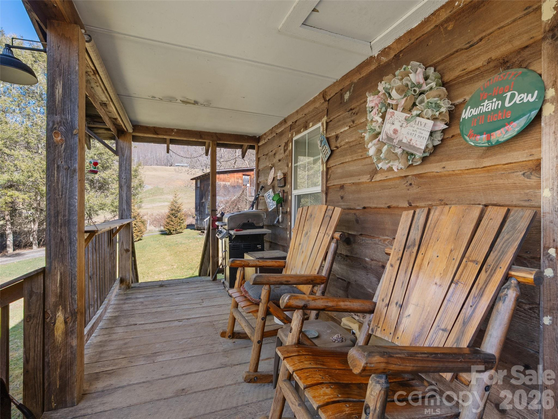 186 Creekmont Drive - Photo 4