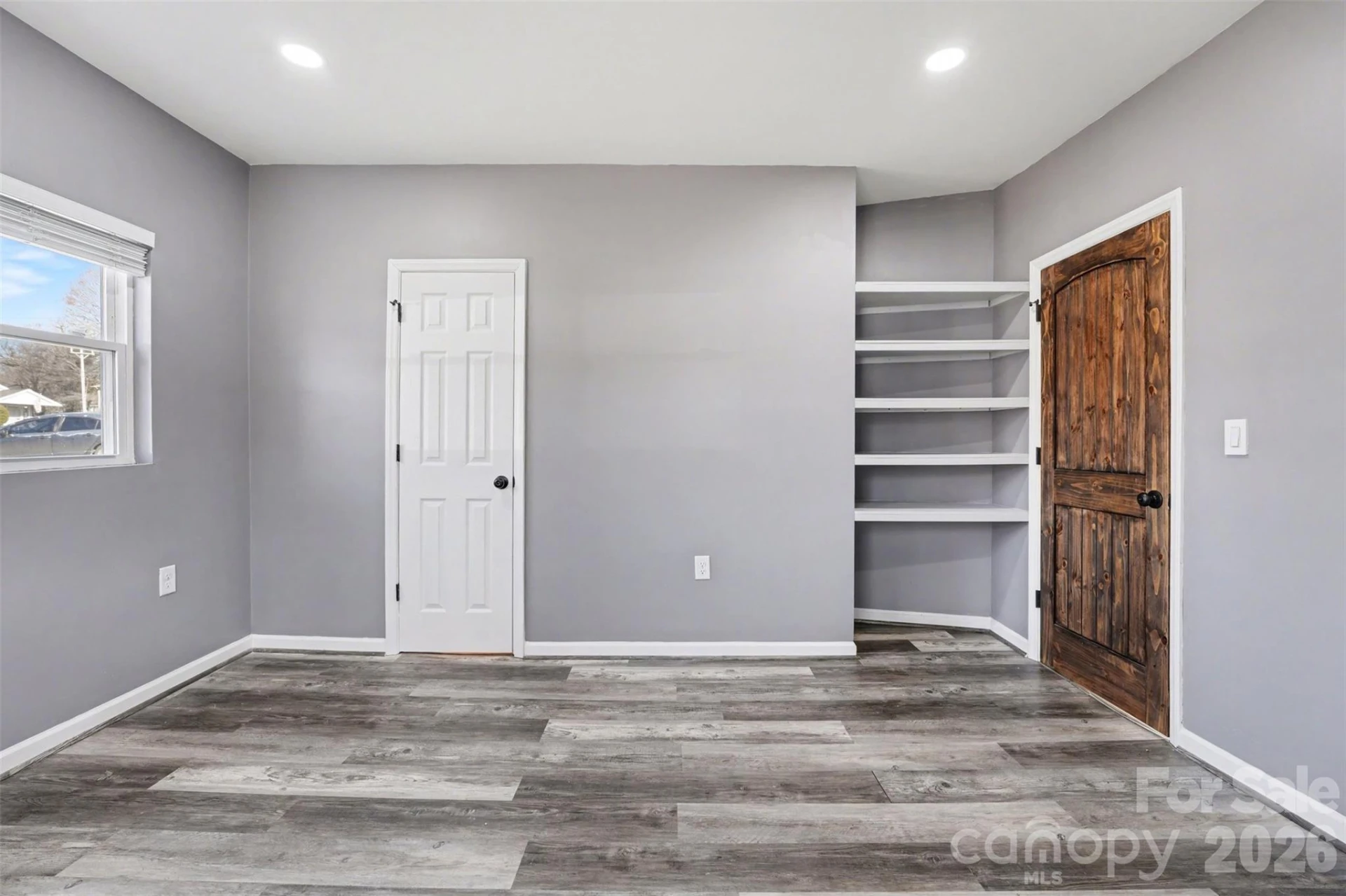 905 6th Avenue B Avenue - Photo 12