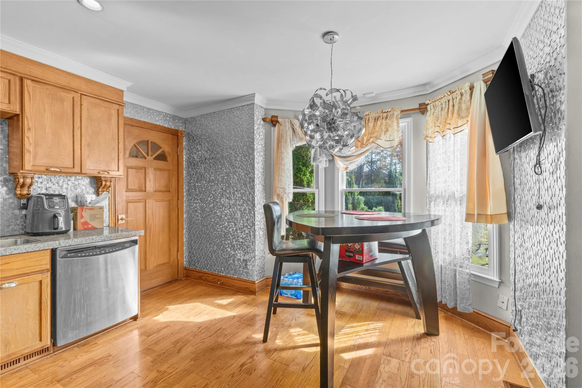 5020 Scaleybark Court - Photo 14
