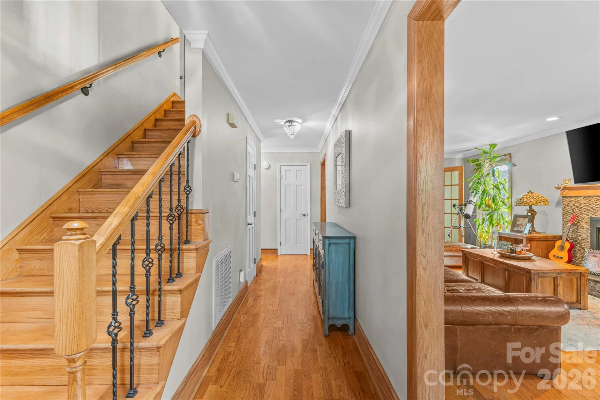 5020 Scaleybark Court - Photo 4