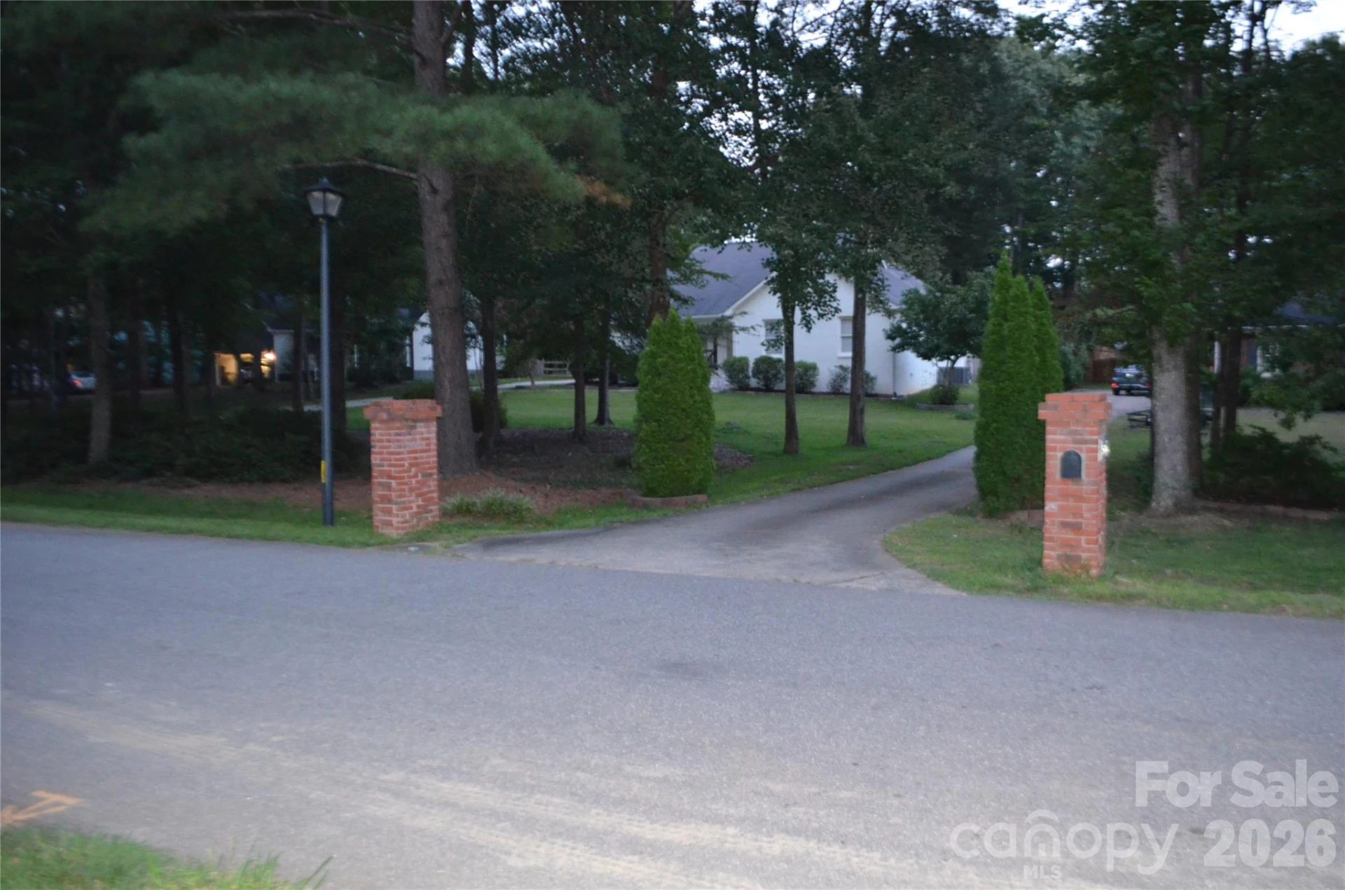 5020 Scaleybark Court - Photo 32