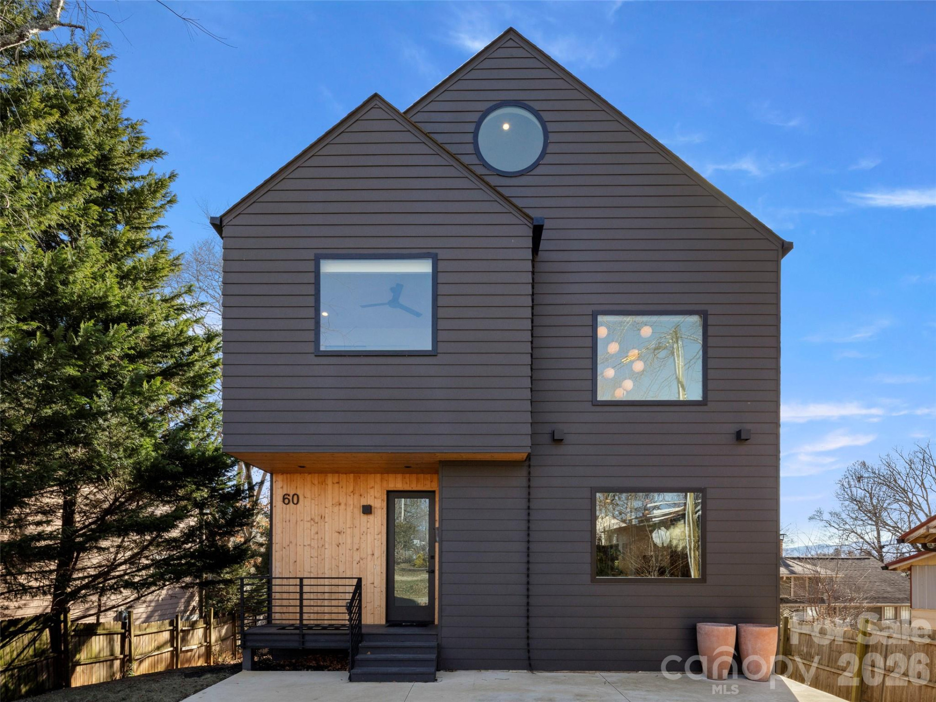 60 Harvard Place - Photo 3