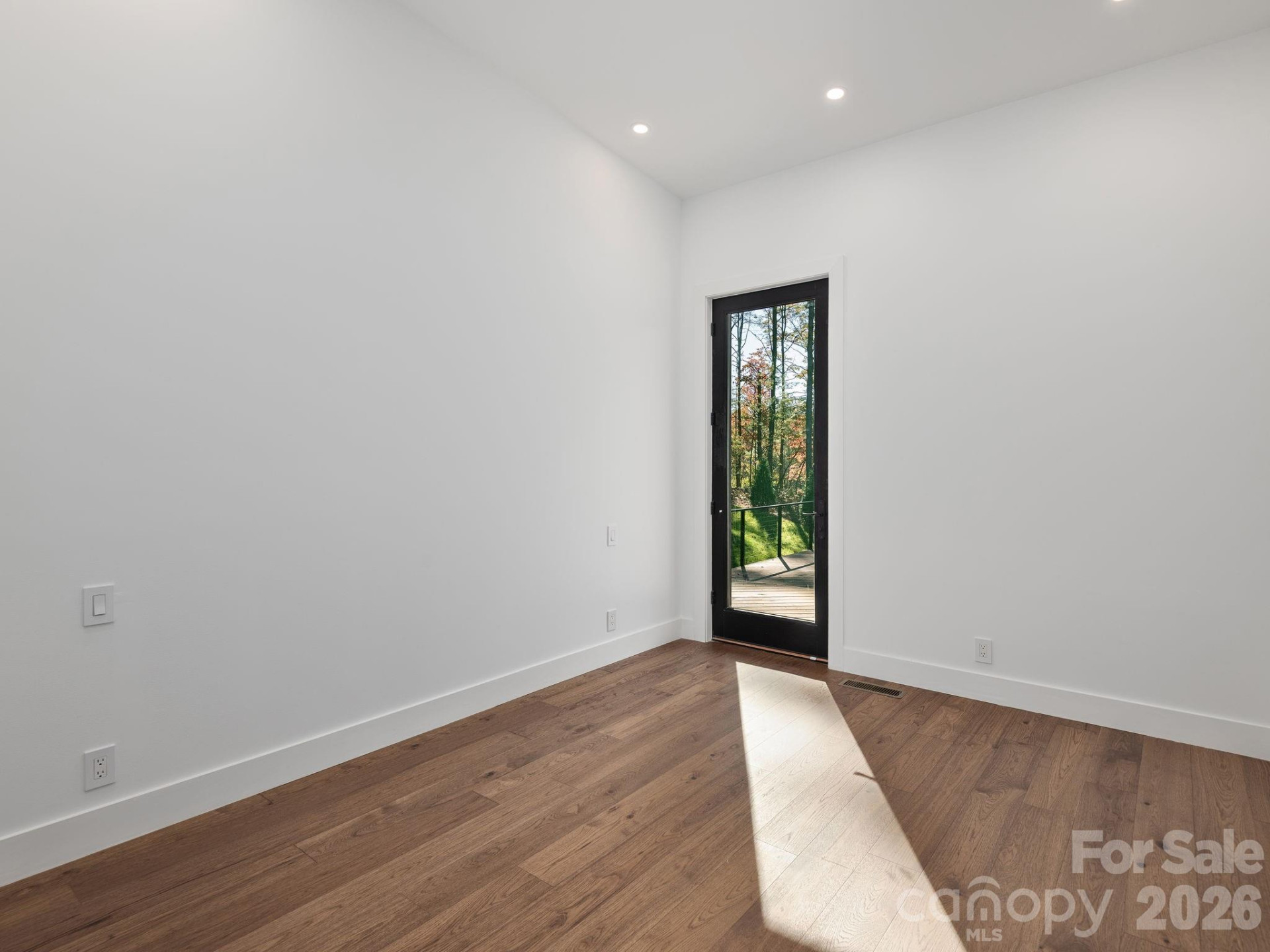 200 Manchester Way - Photo 12