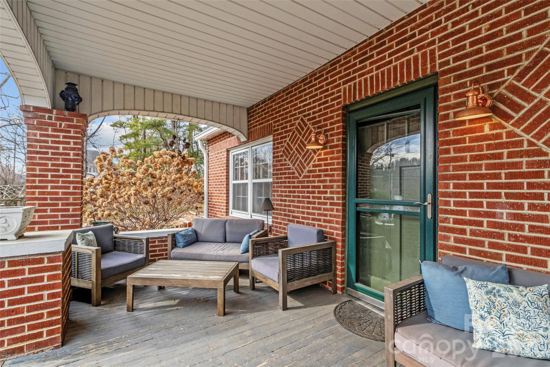 506 Main Street - Photo 4