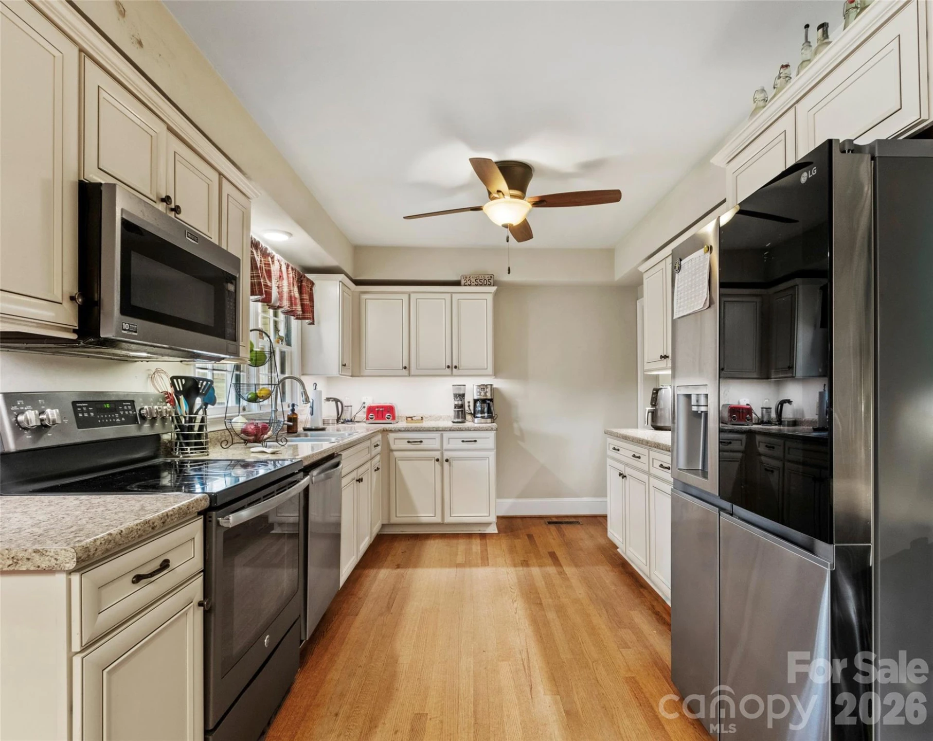506 Main Street - Photo 9