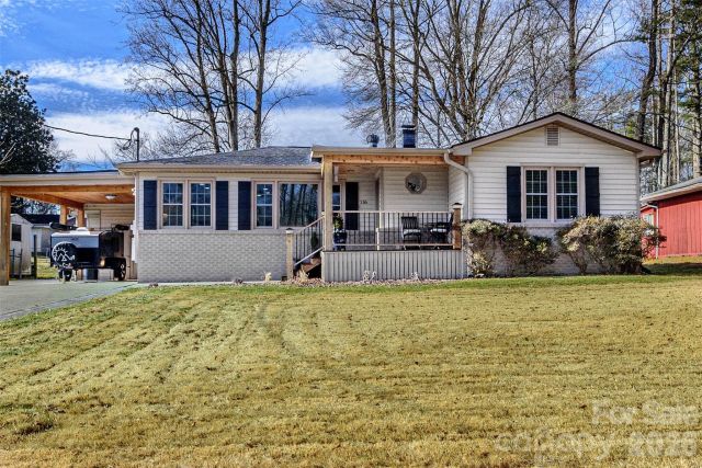 116 Thornbird Avenue