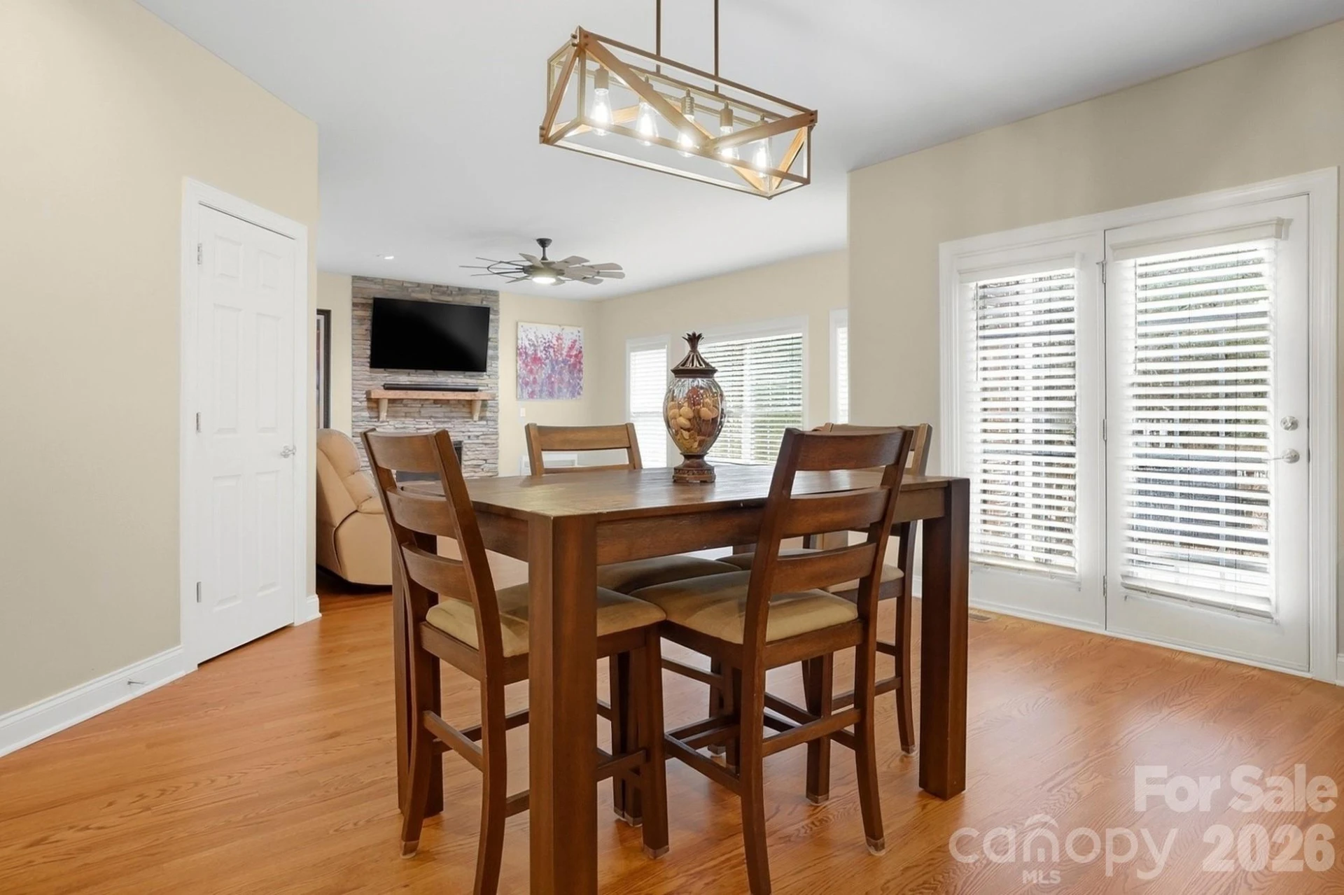 905 Patricians Lane - Photo 15