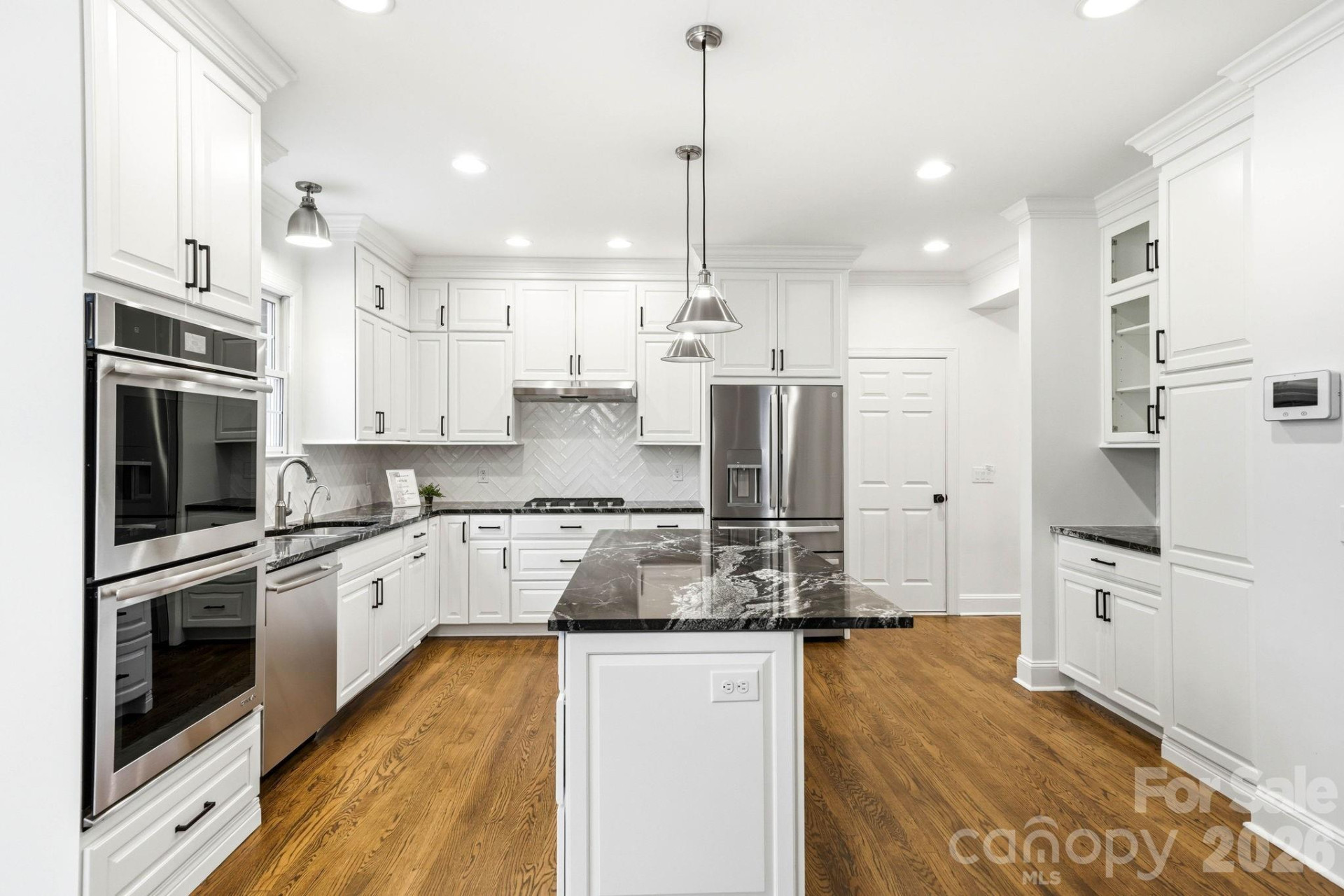 1006 Columbine Road - Photo 11