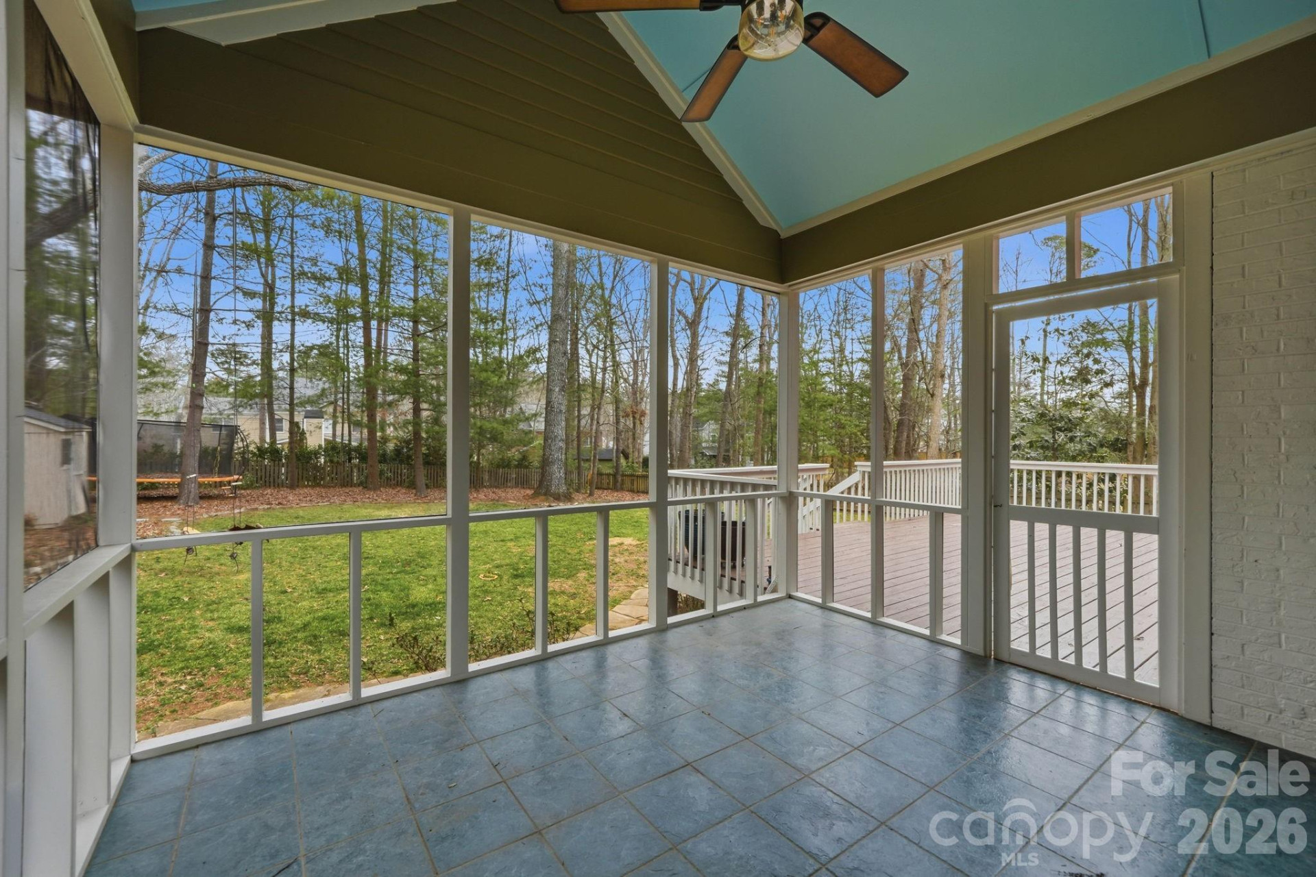1006 Columbine Road - Photo 31