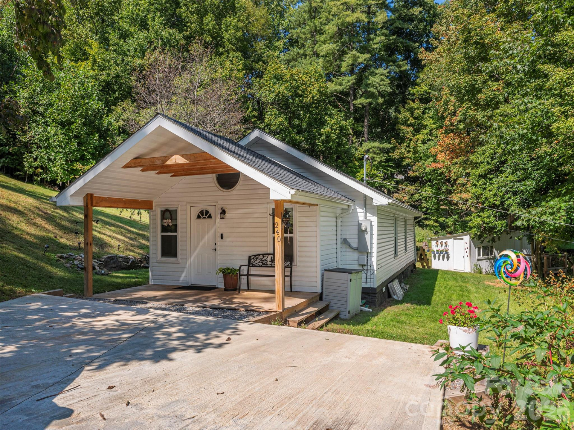 240 Little Cove Road