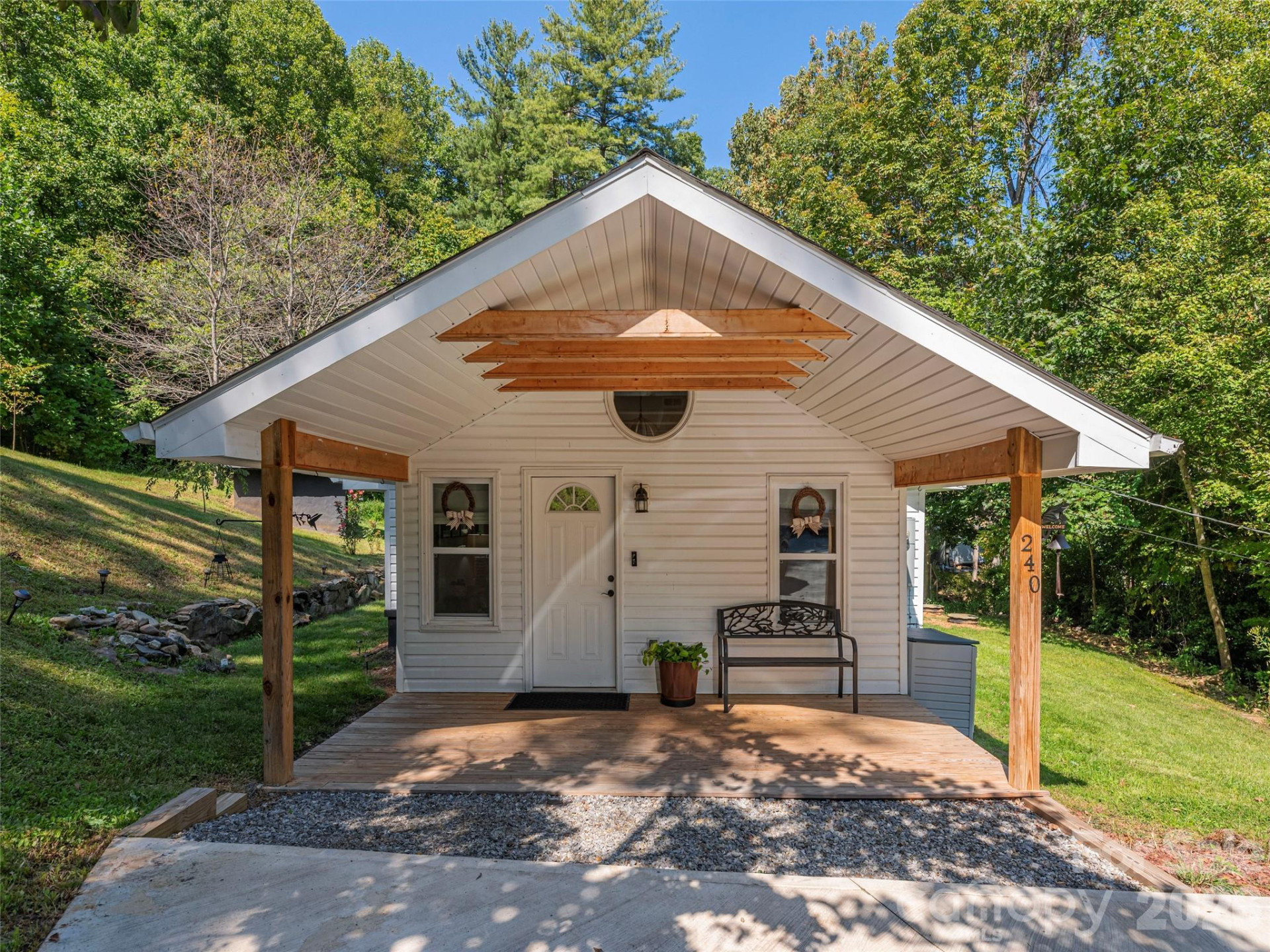 240 Little Cove Road - Photo 2