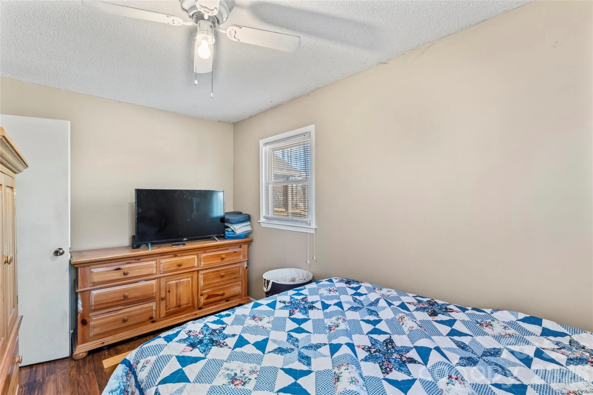 8615 Lochinvar Drive - Photo 12