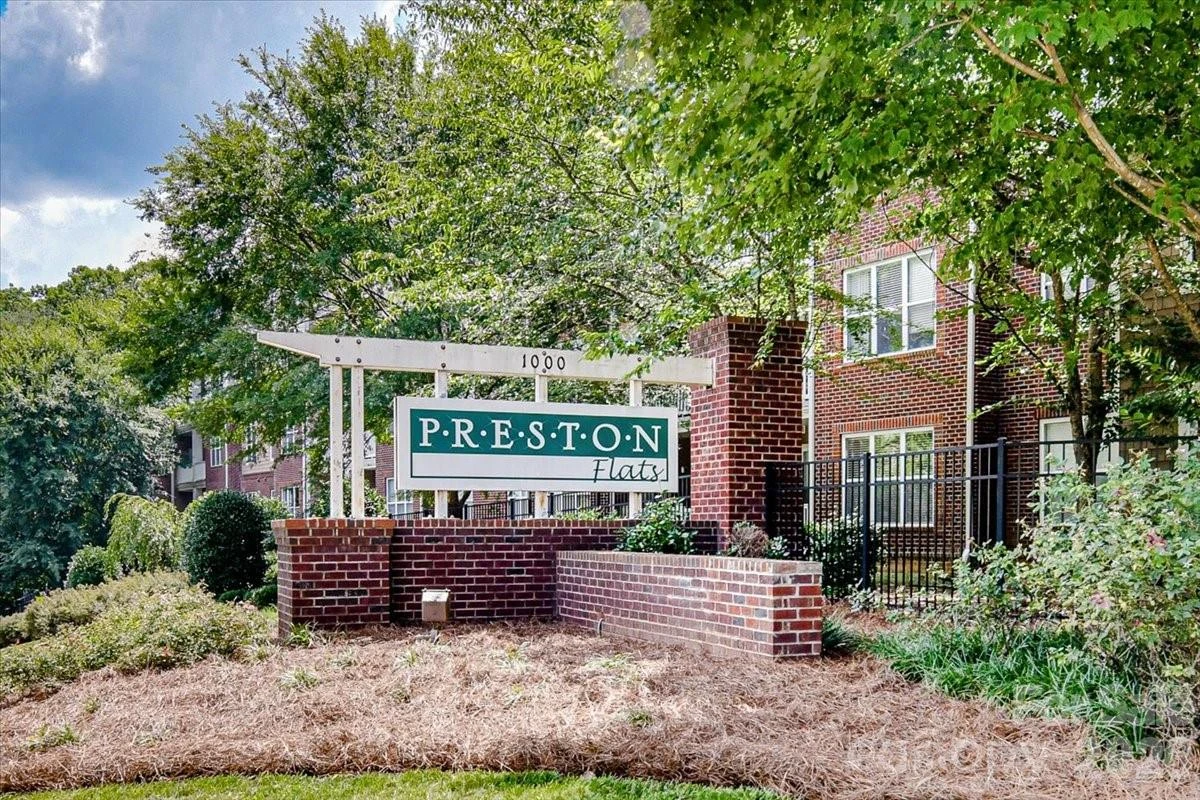 1000 Woodlawn Road #311 - Photo 2