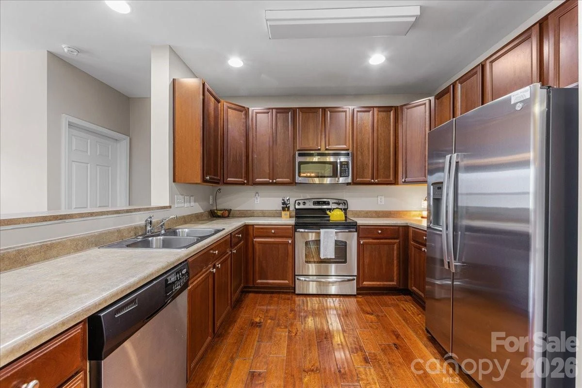 1000 Woodlawn Road #311 - Photo 9
