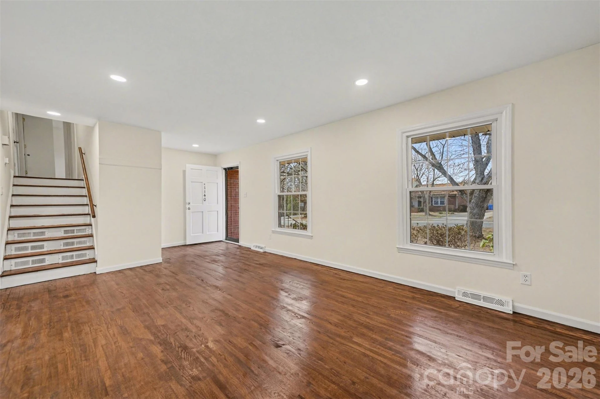 1140 Fieldstone Road - Photo 5