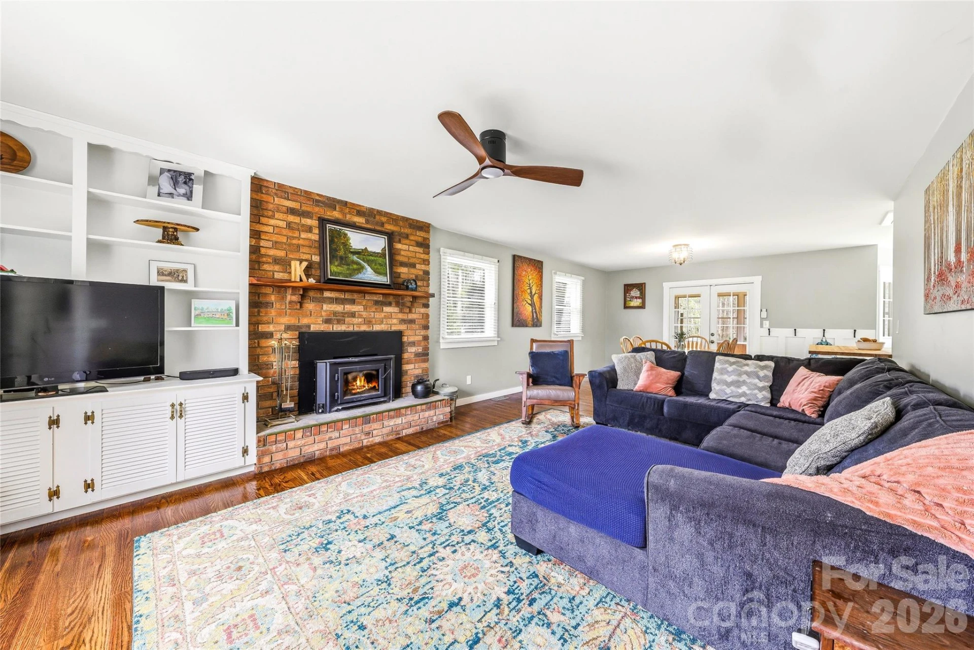 32 Ashley Place - Photo 2