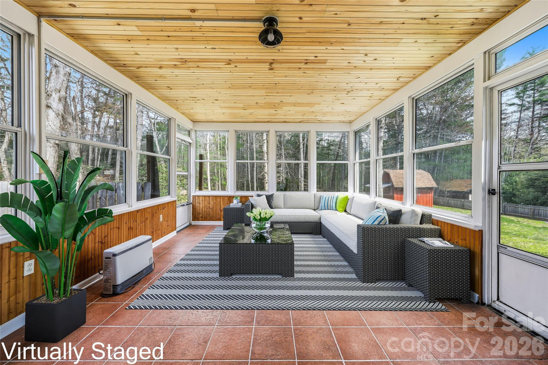 32 Ashley Place - Photo 4