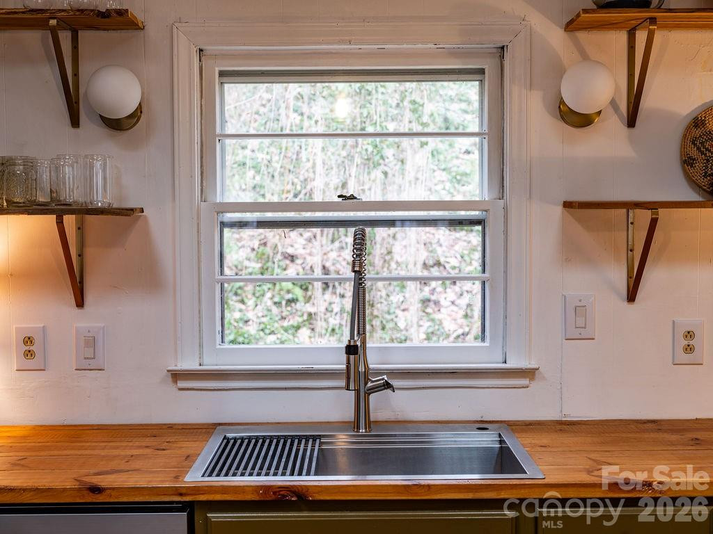 355 East View Road - Photo 32