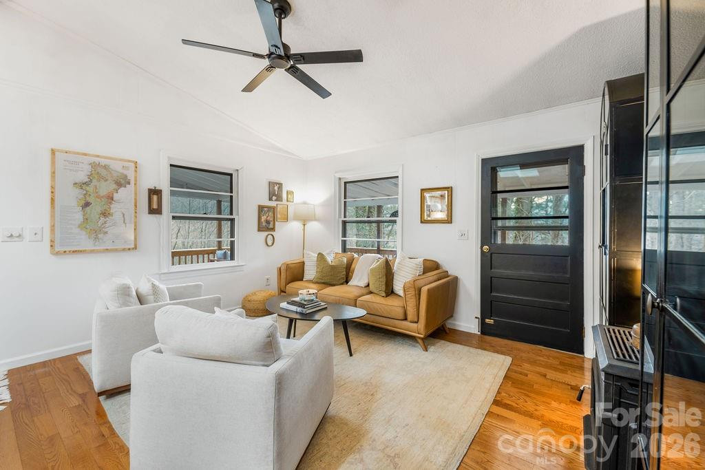 355 East View Road - Photo 8