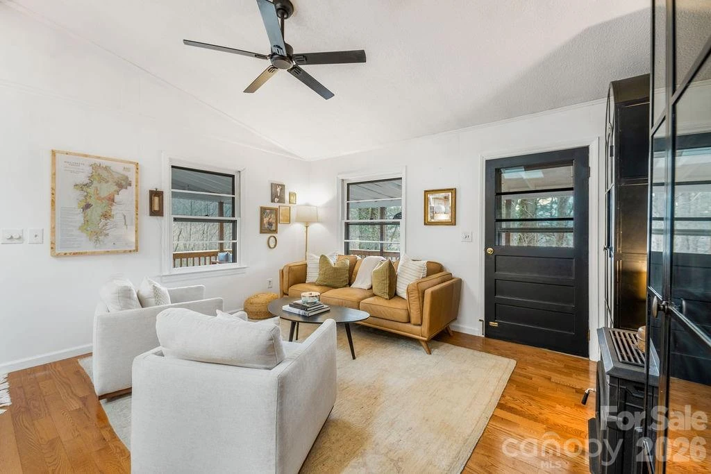 355 East View Road - Photo 8