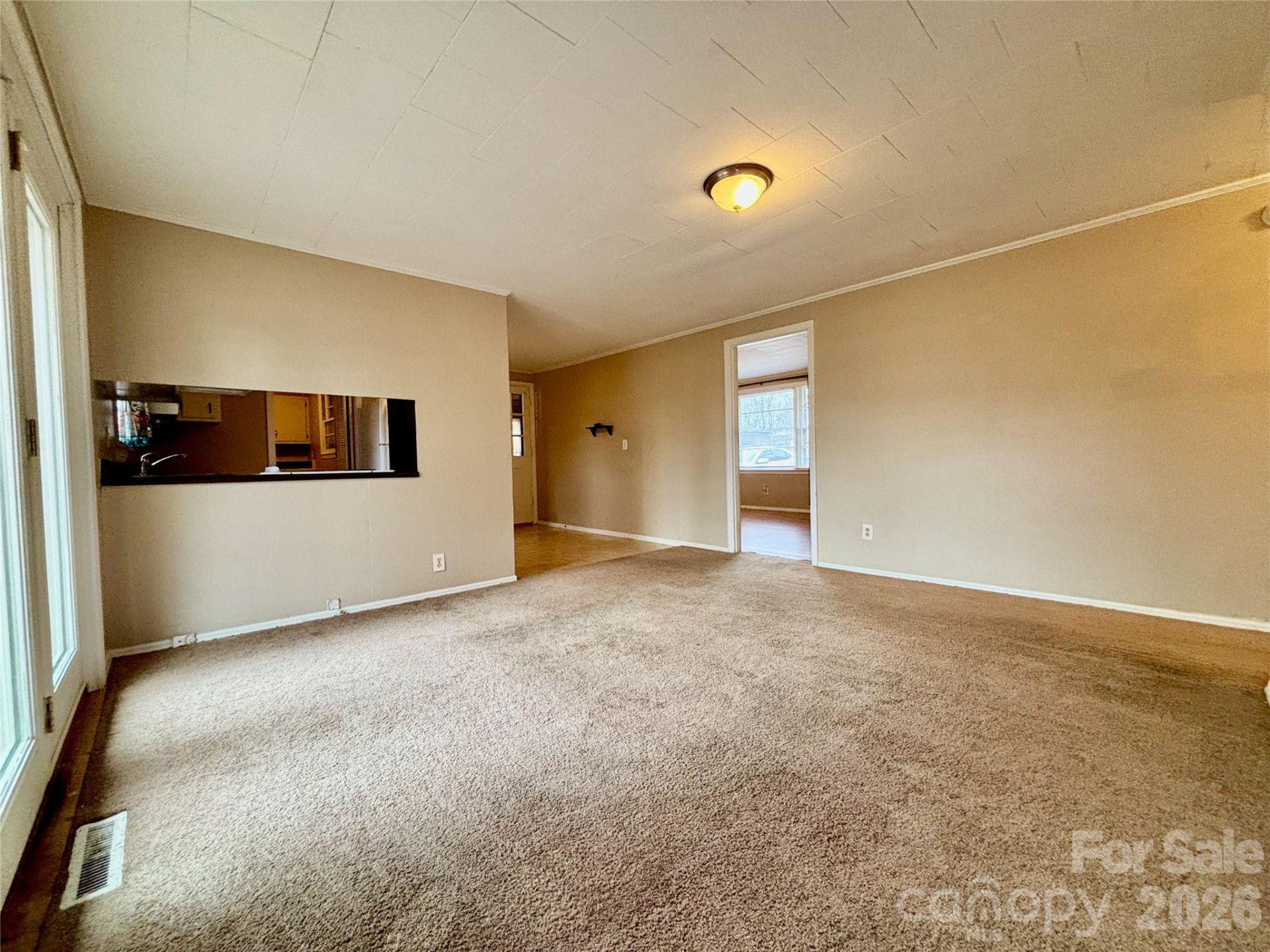 173 Sedgefield Drive - Photo 4