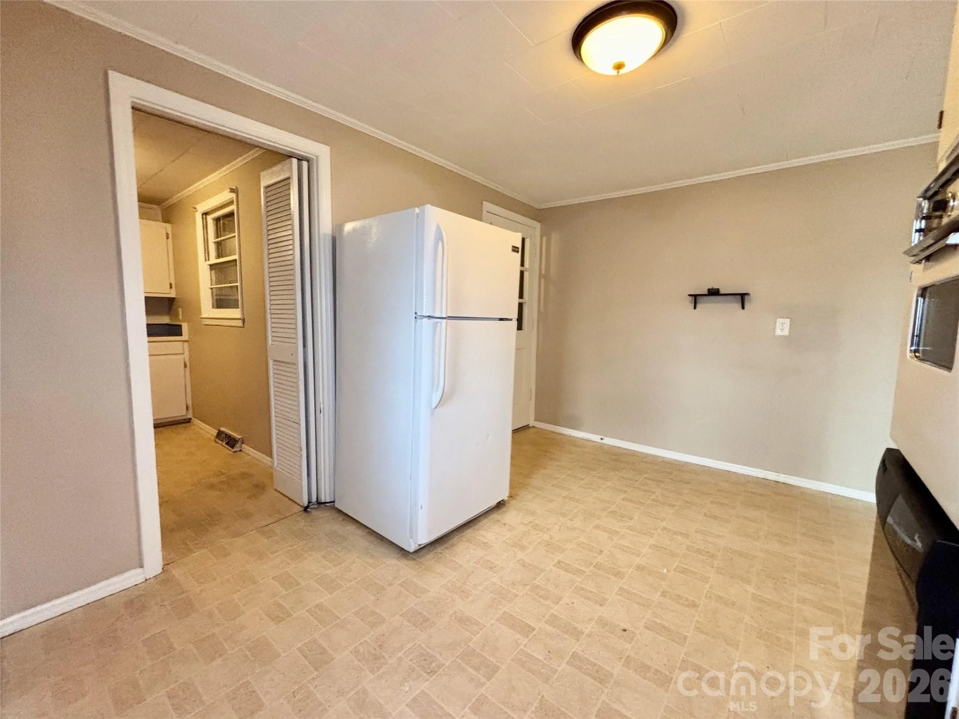 173 Sedgefield Drive - Photo 7
