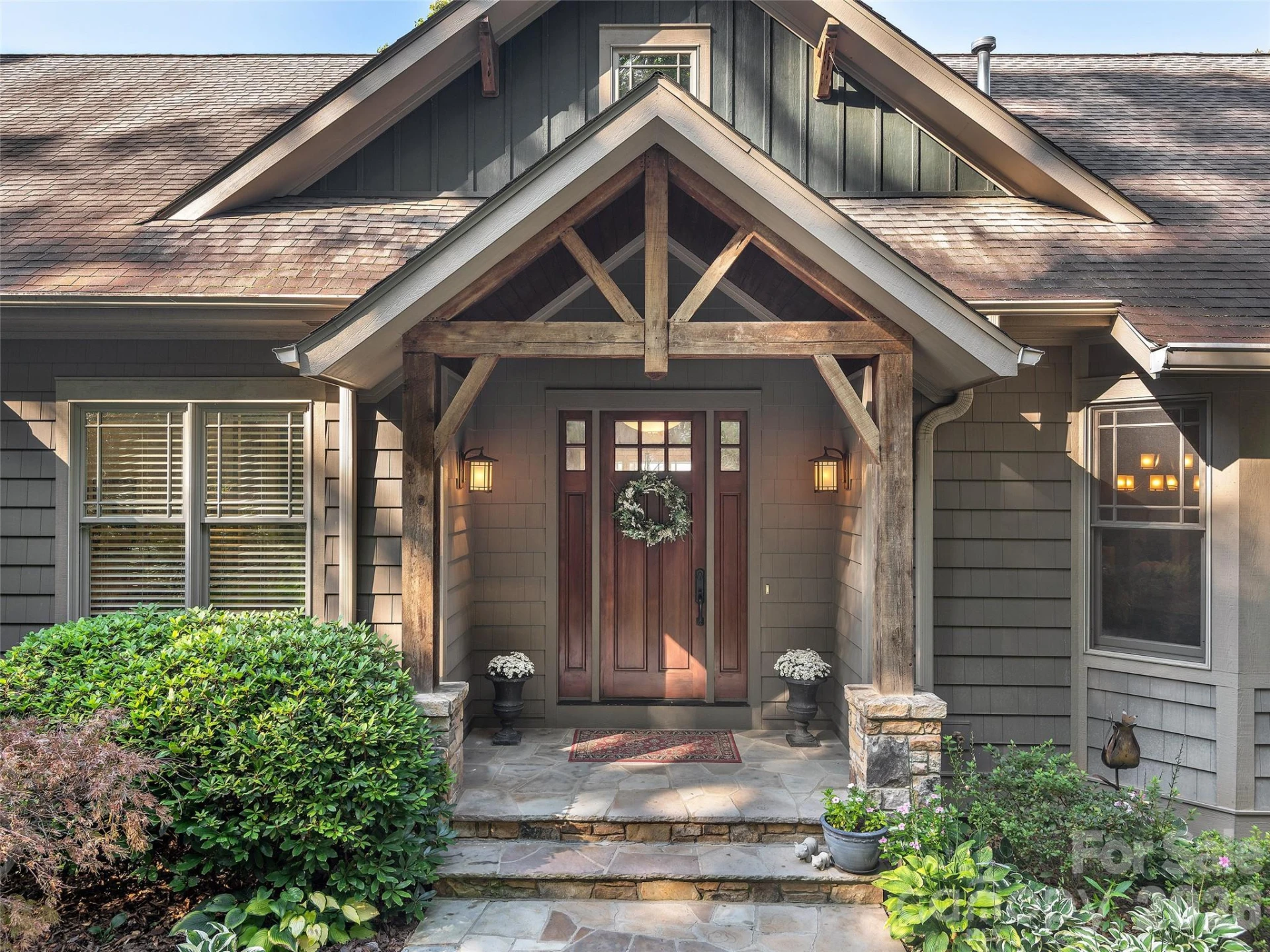 442 Coopers Hawk Drive - Photo 4