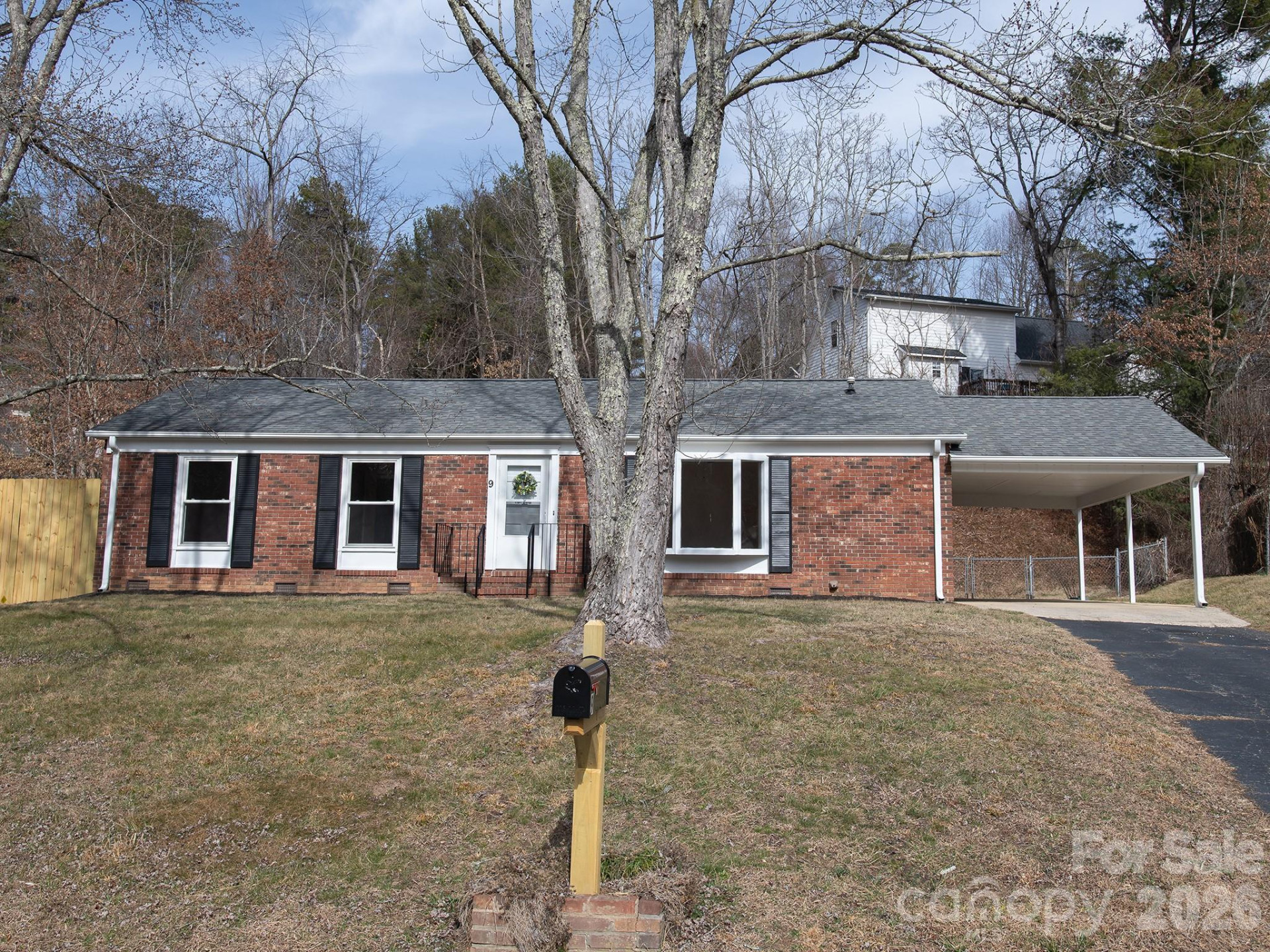 9 Lynwood Circle - Photo 4