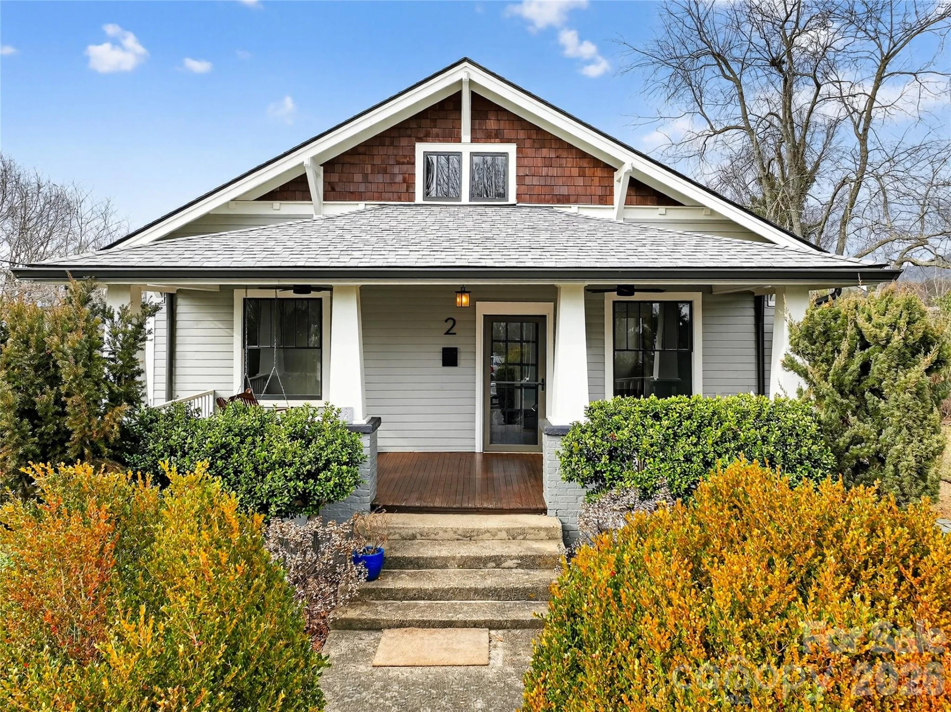 2 Hunt Hill Place