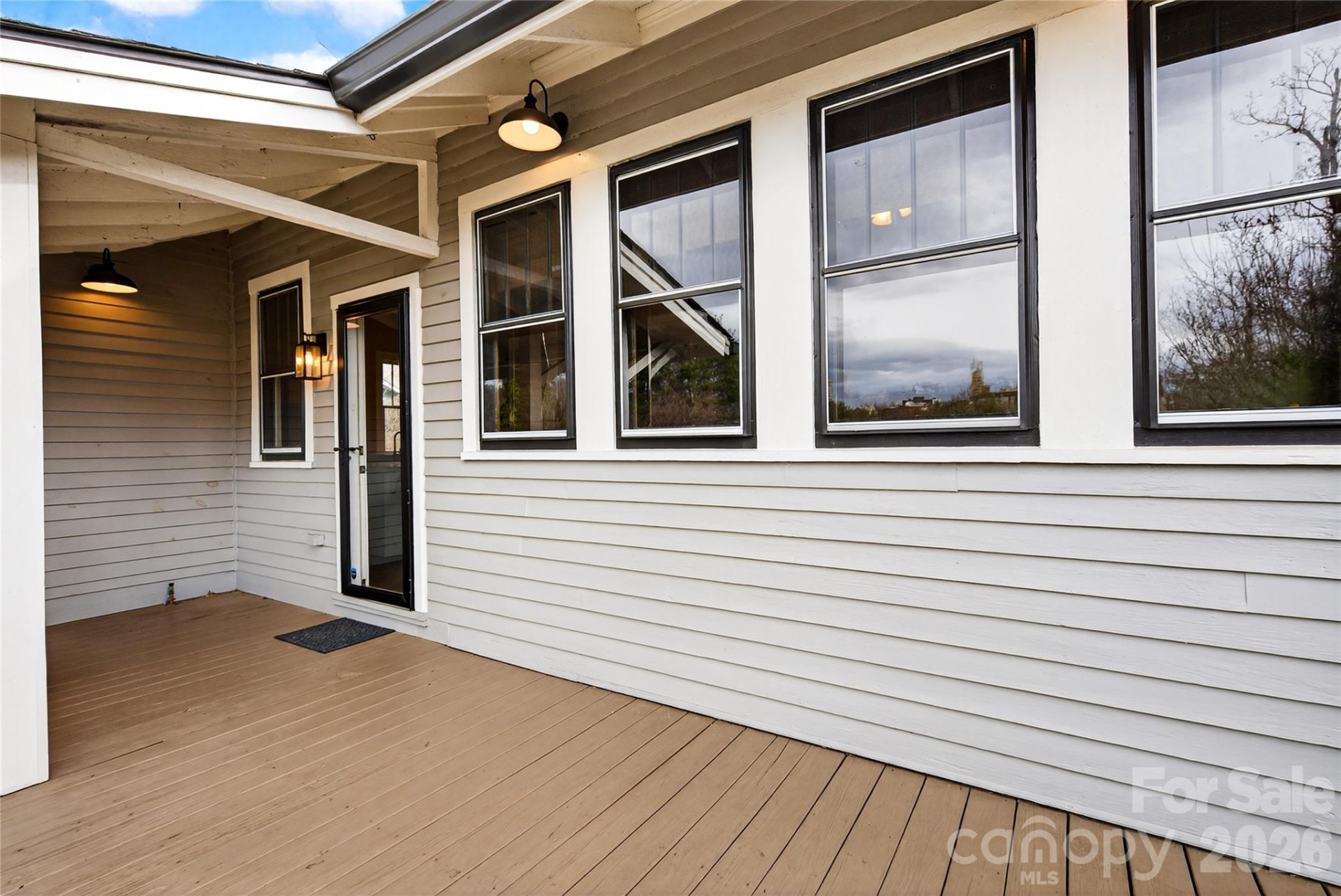 2 Hunt Hill Place - Photo 32