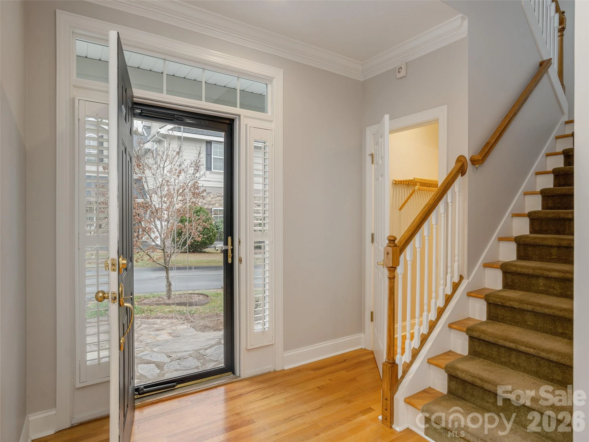 132 Towne Place Drive - Photo 3
