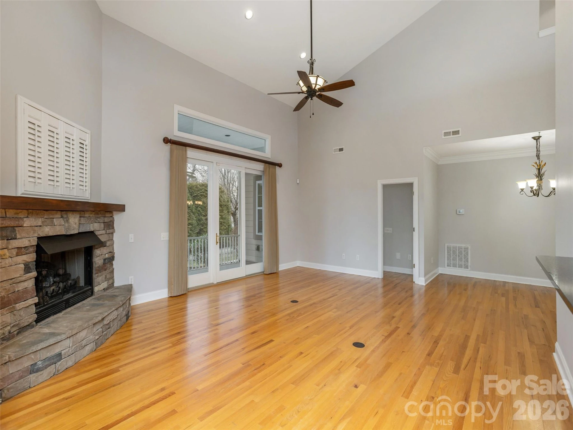 132 Towne Place Drive - Photo 7