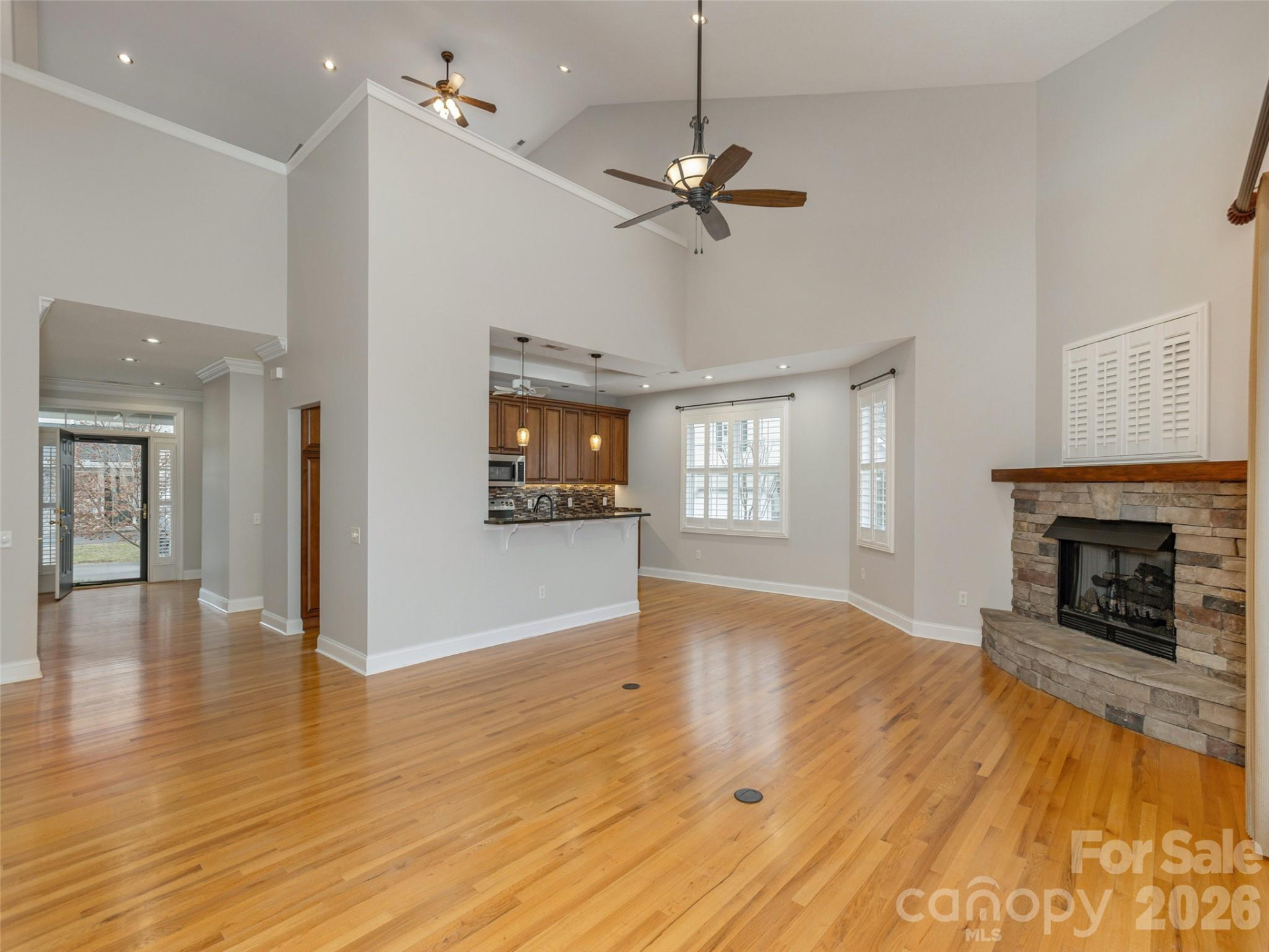 132 Towne Place Drive - Photo 8