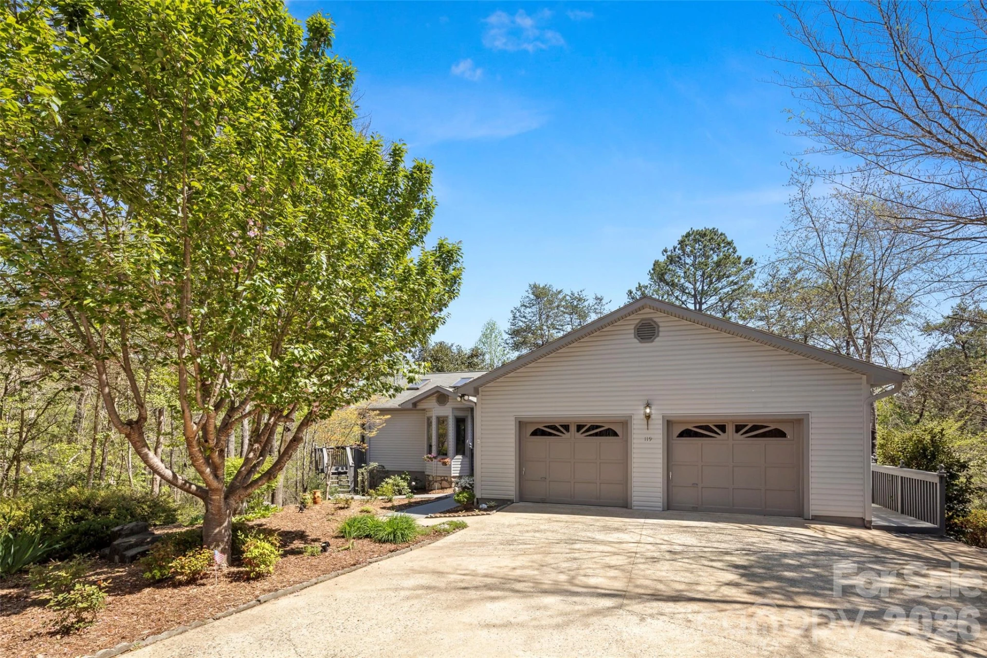 119 Rome Court - Photo 2